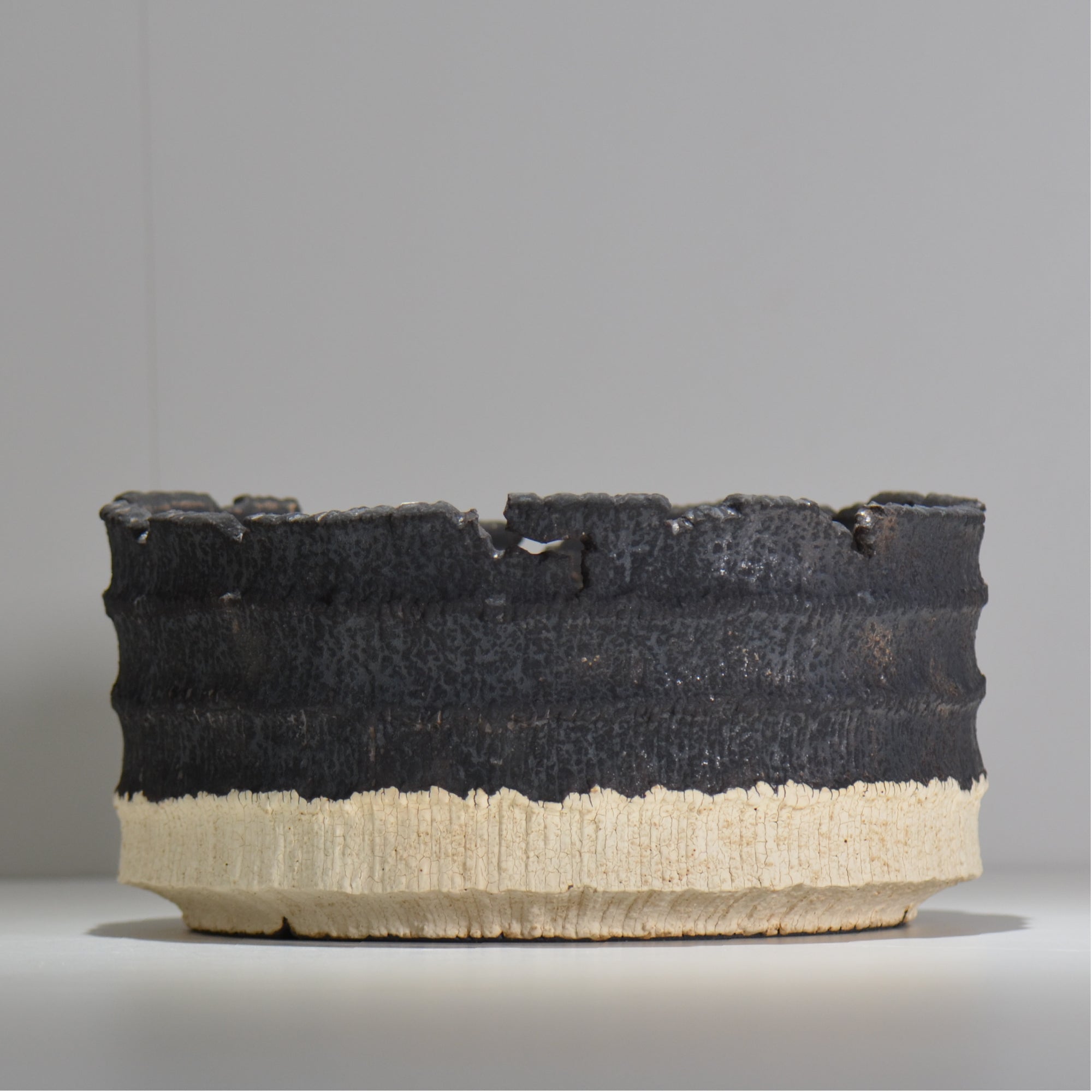 Kikuchino / AVOCADO BORDER Two-tone 04/Large bowl