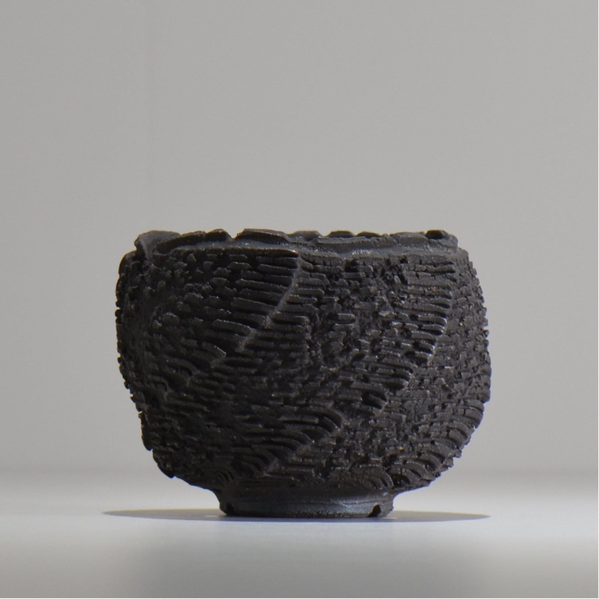 菊地元野 / DANSOU GLOSS ブラック / kg_db01_s /  約φ9.5cm / 植木鉢