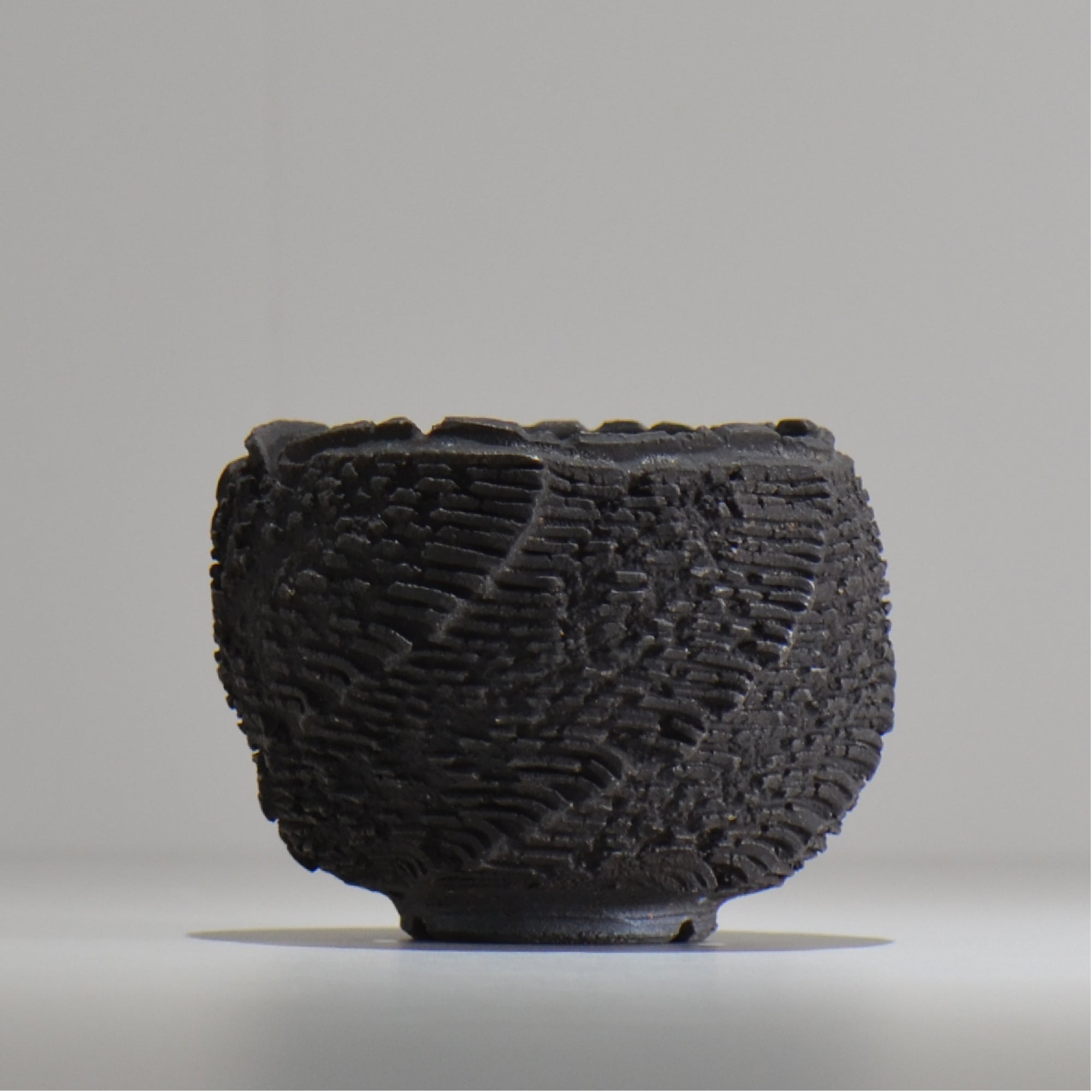菊地元野 / DANSOU GLOSS ブラック / kg_db01_s /  約φ9.5cm / 植木鉢