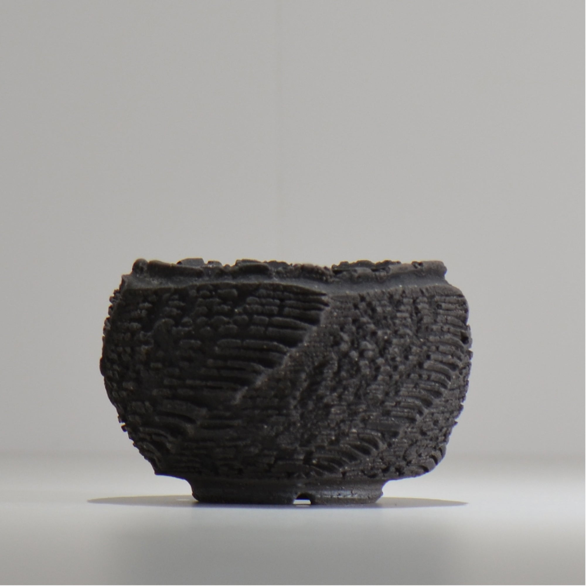 菊地元野 / DANSOU GLOSS　ブラック / kg_db02_s /  約φ9.5cm / 植木鉢