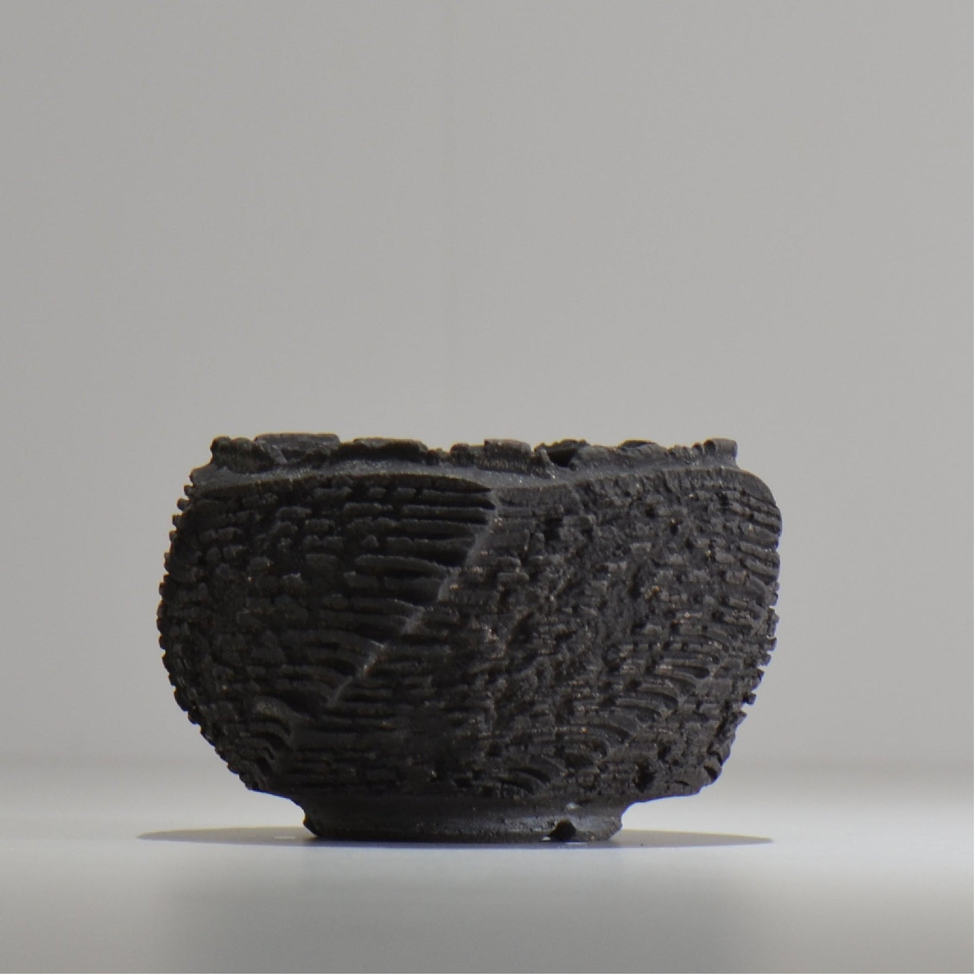菊地元野 / DANSOU GLOSS　ブラック / kg_db02_s /  約φ9.5cm / 植木鉢