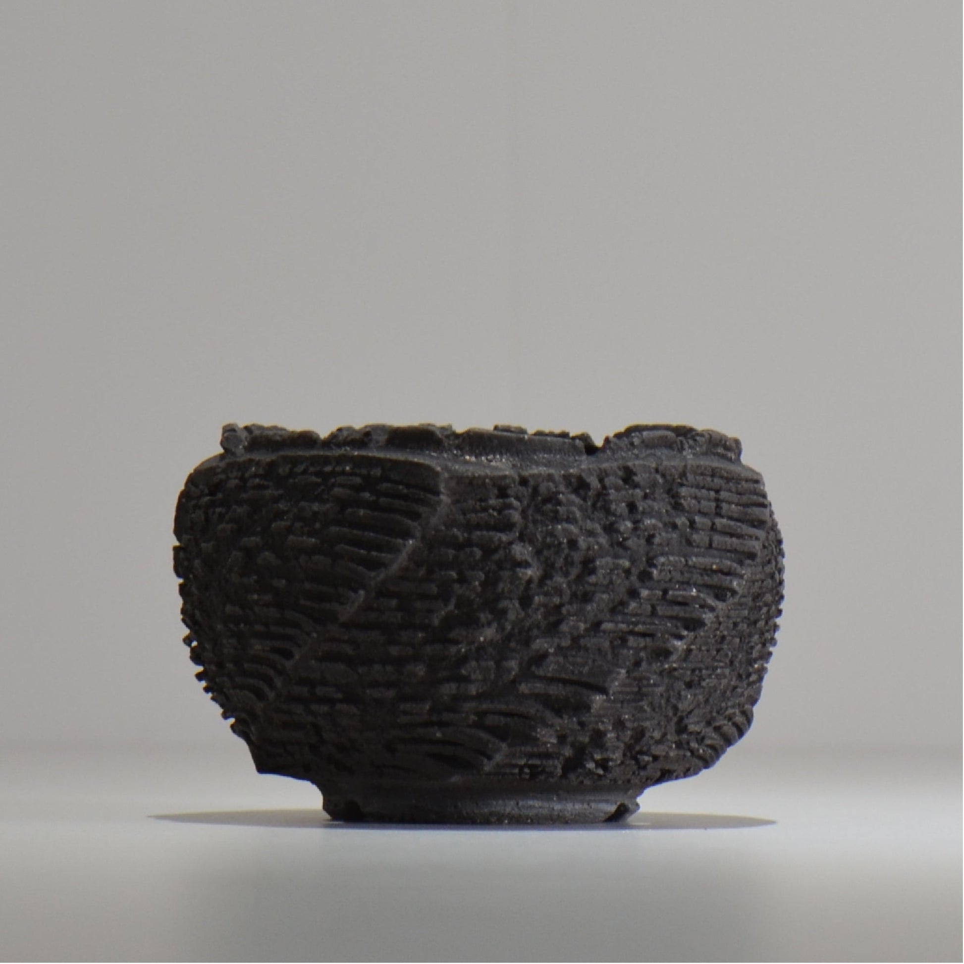 菊地元野 / DANSOU GLOSS　ブラック / kg_db02_s /  約φ9.5cm / 植木鉢
