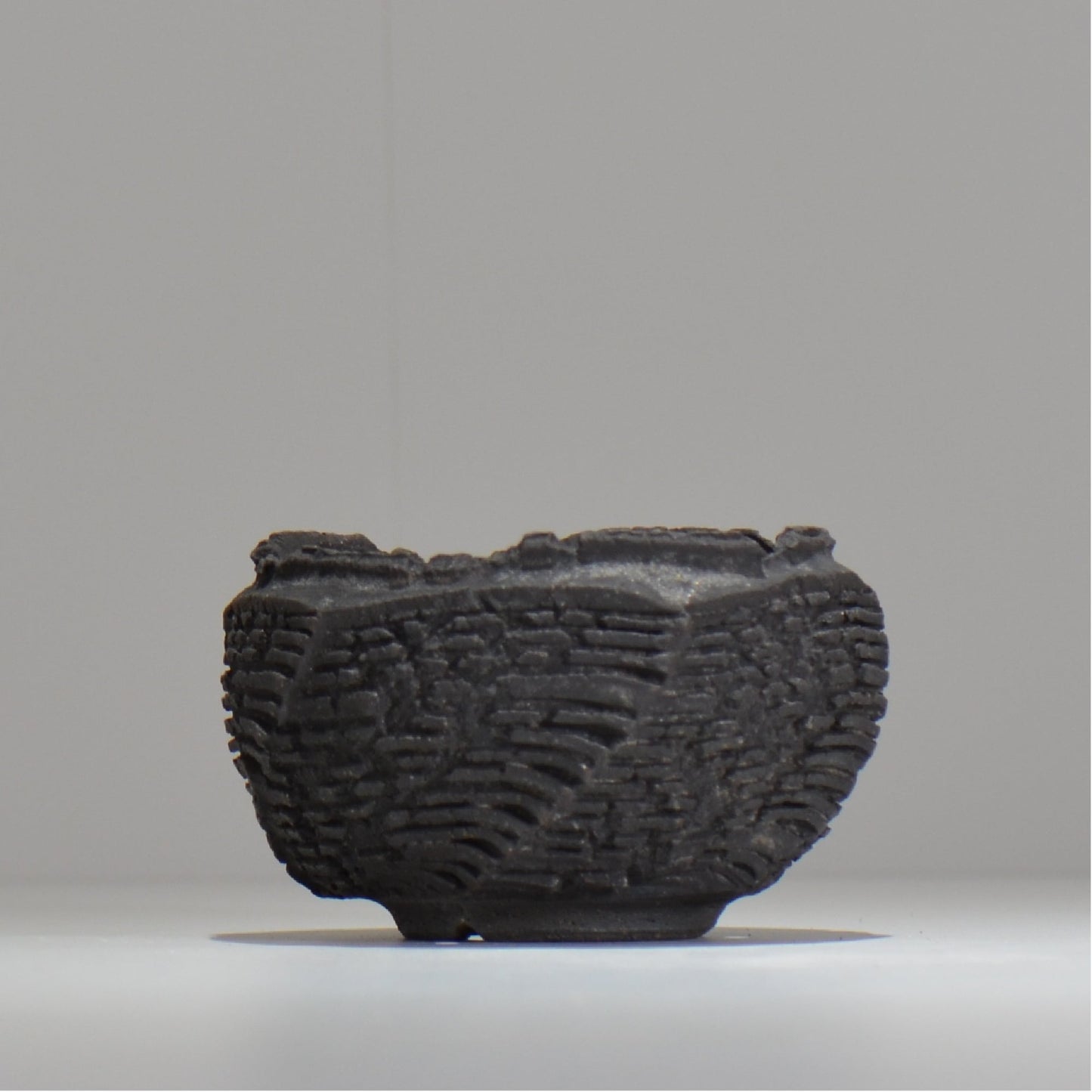 菊地元野 / DANSOU GLOSS ブラック / kg_db05_s /  約φ10cm / 植木鉢