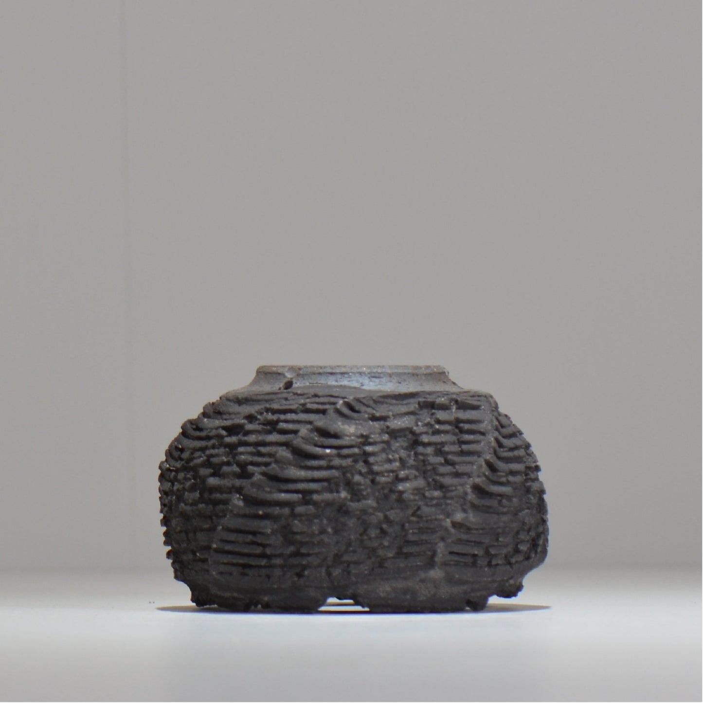 菊地元野 / DANSOU GLOSS ブラック / kg_db05_s /  約φ10cm / 植木鉢