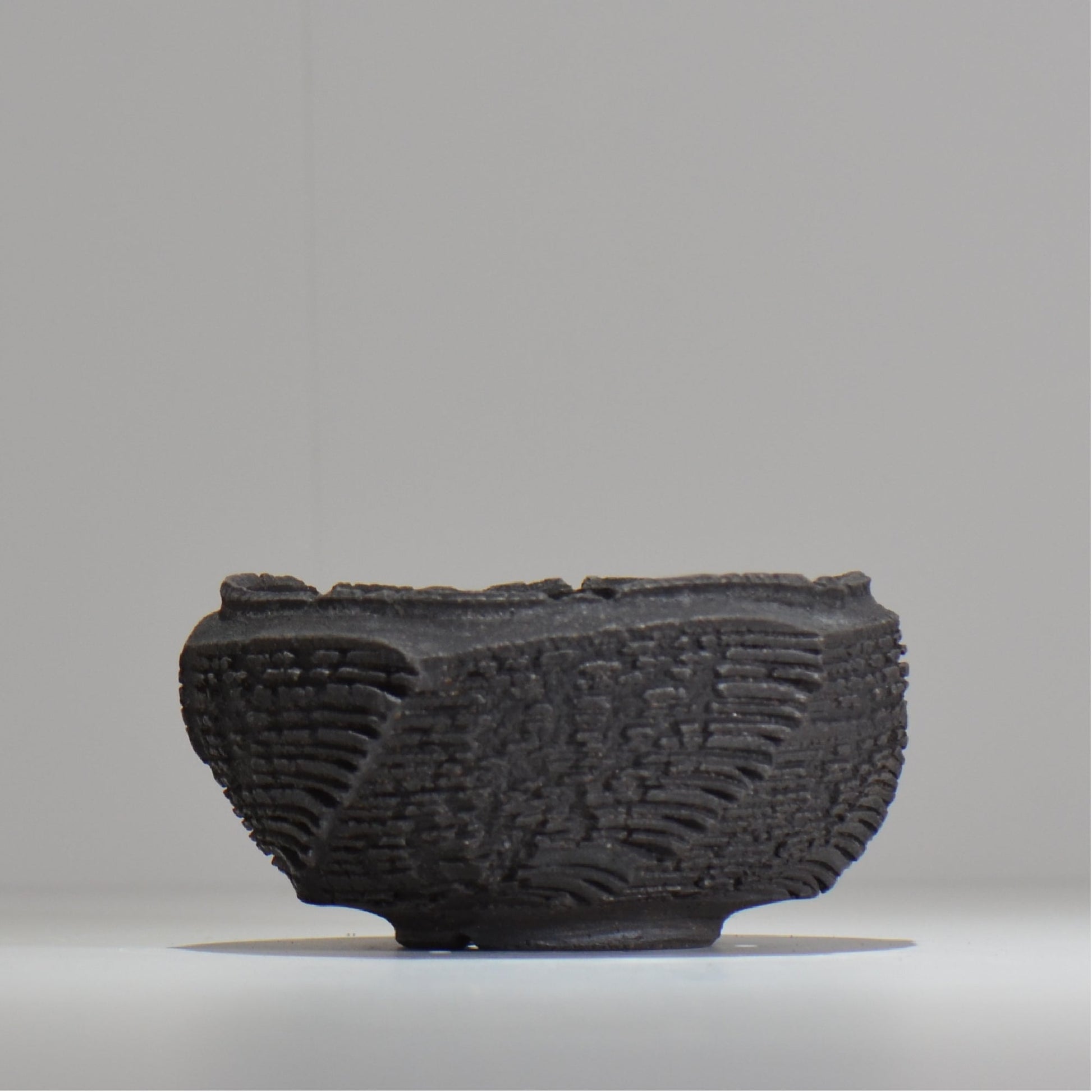 菊地元野 / DANSOU GLOSS ブラック / kg_db27_m /  約φ12.5cm / 植木鉢