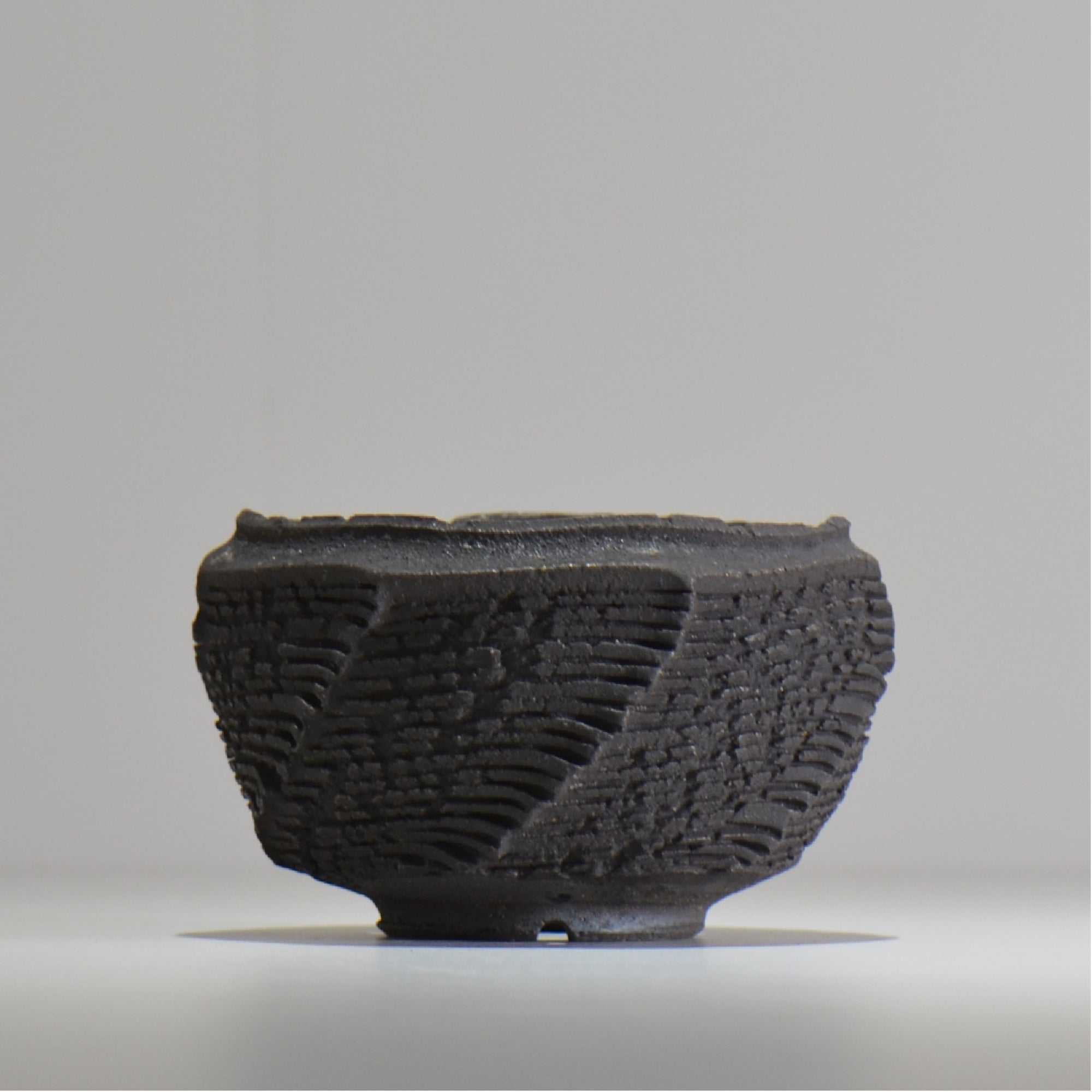 菊地元野 / DANSOU GLOSS ブラック / kg_db23_s /  約φ11.5cm / 植木鉢