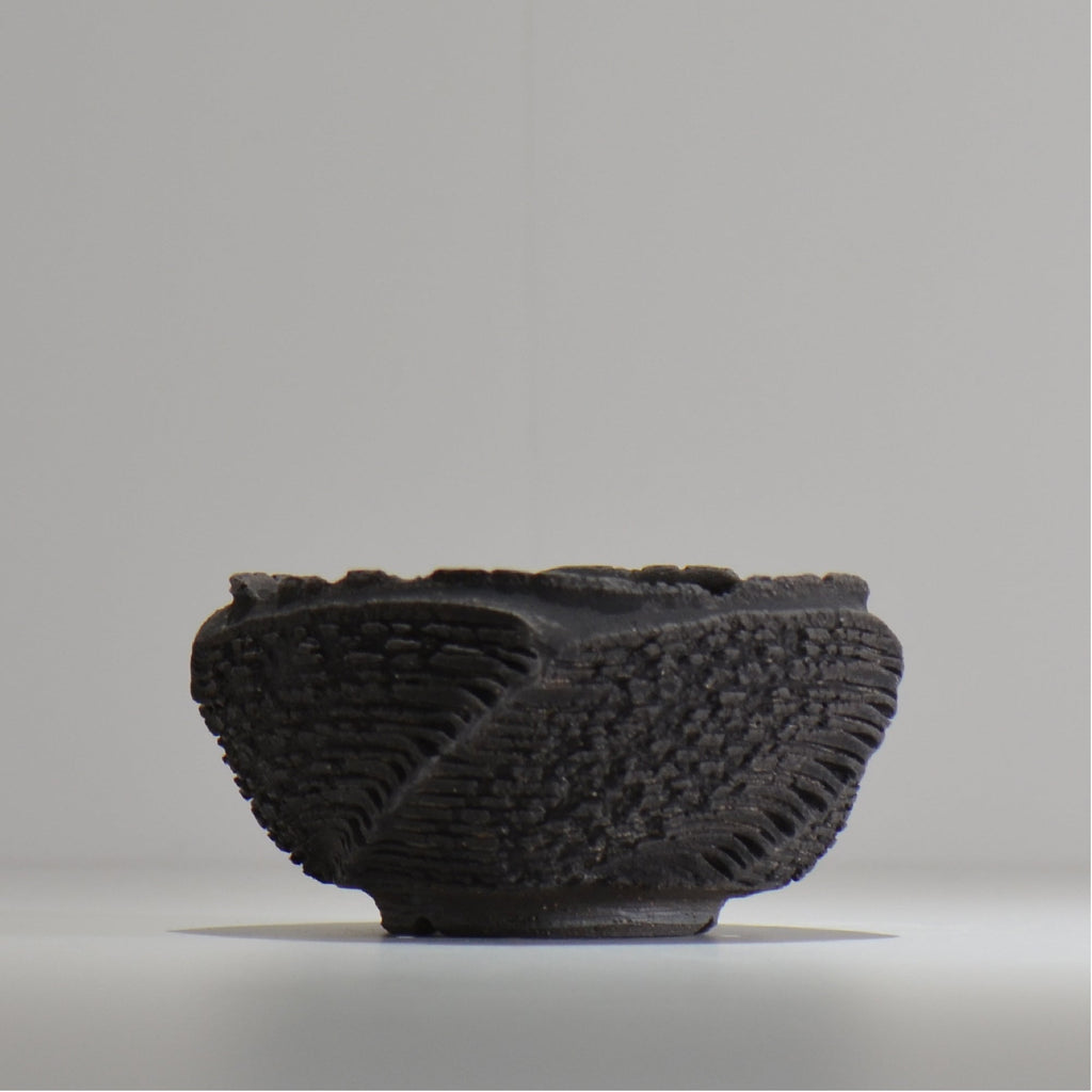 菊地元野 / DANSOU GLOSS ブラック / kg_db24_m /  約φ12.5cm / 植木鉢