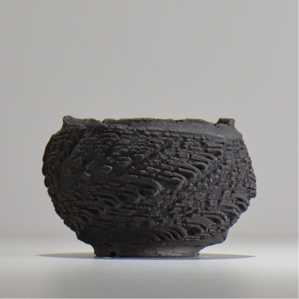 菊地元野 / DANSOU GLOSS ブラック / kg_db25_s /  約φ10cm / 植木鉢