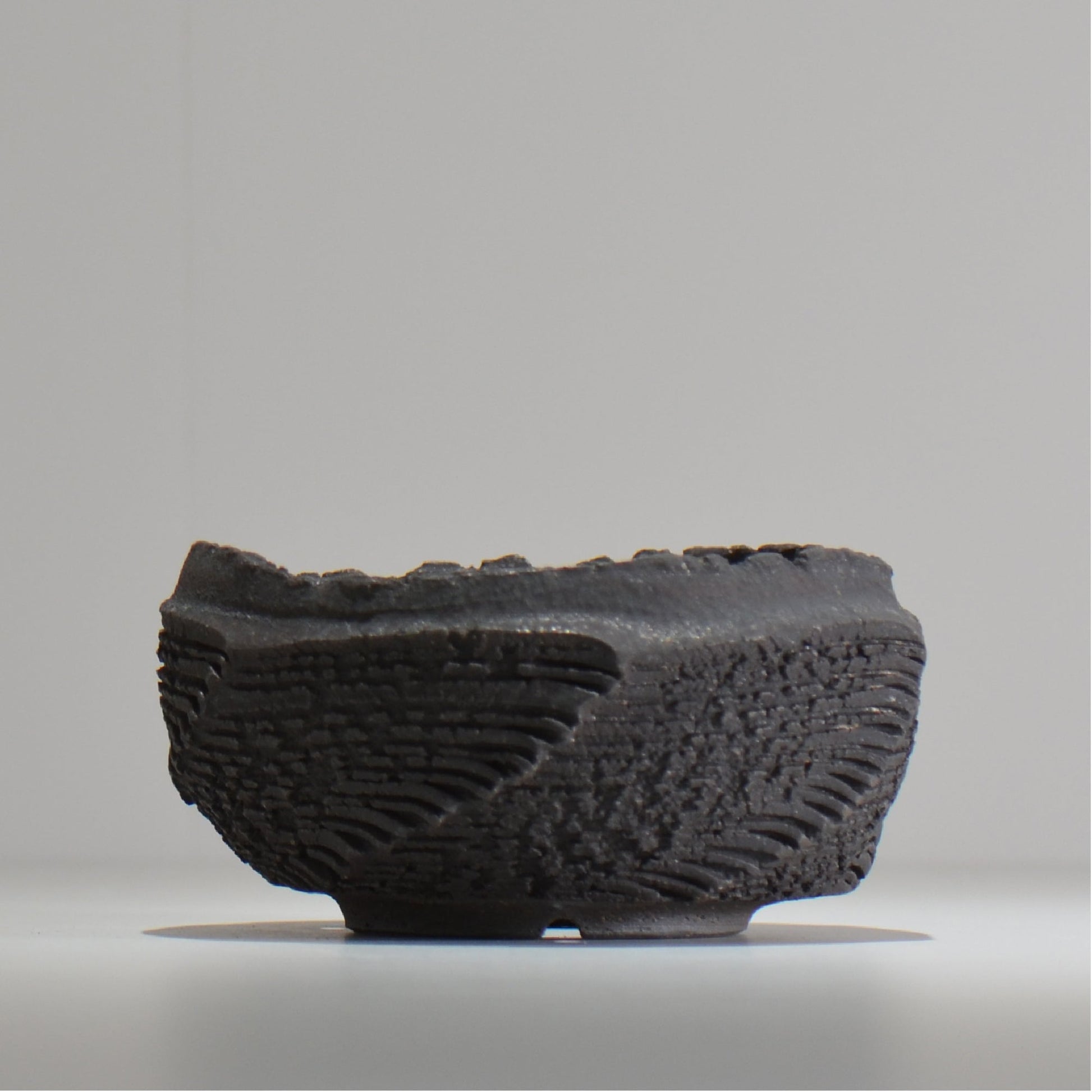 菊地元野 / DANSOU GLOSS ブラック / kg_db44_m /  約φ14cm / 植木鉢