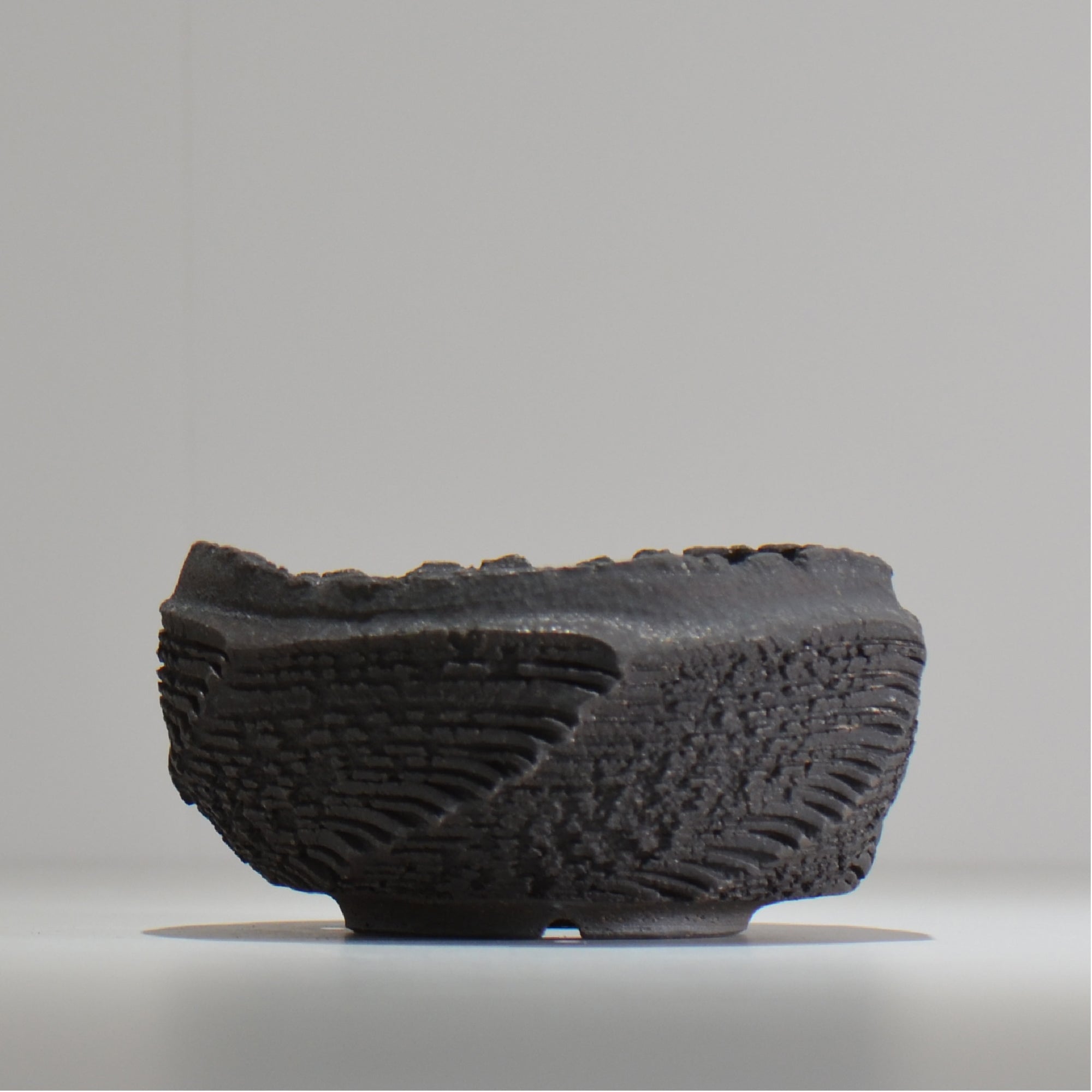 菊地元野 / DANSOU GLOSS ブラック / kg_db44_m /  約φ14cm / 植木鉢