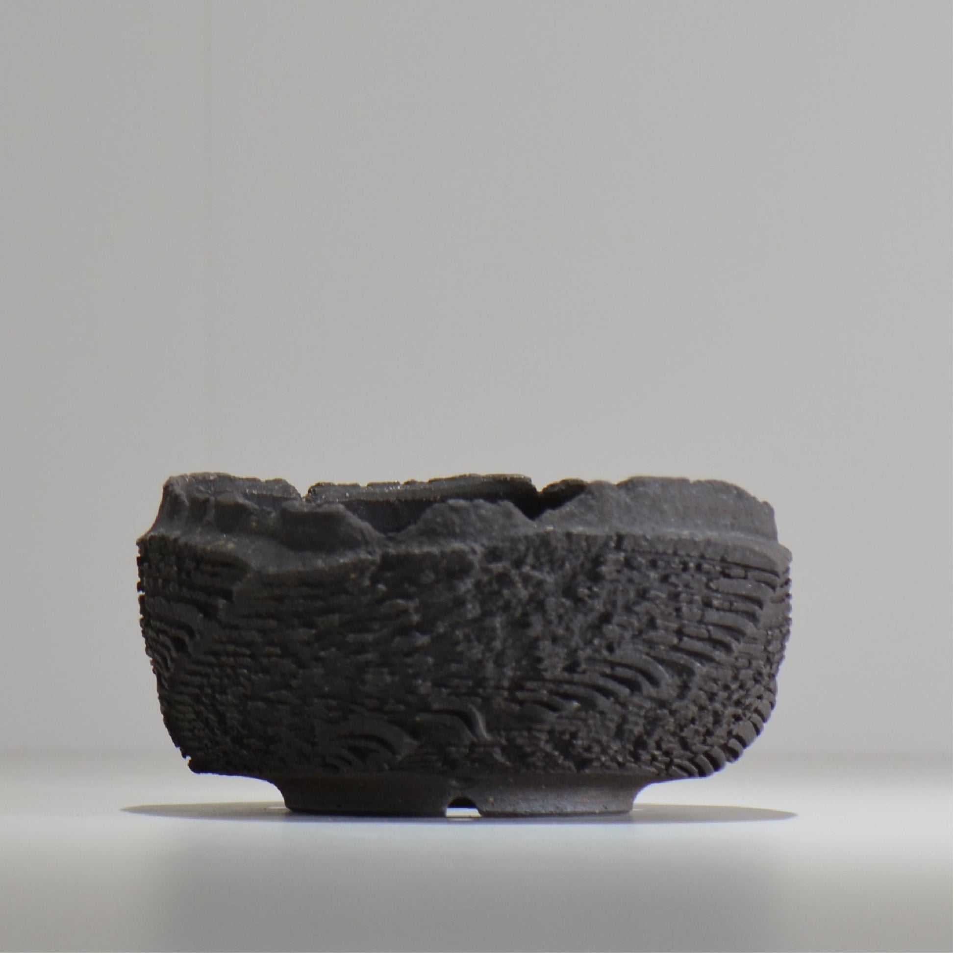 菊地元野 / DANSOU GLOSS ブラック / kg_db44_m /  約φ14cm / 植木鉢