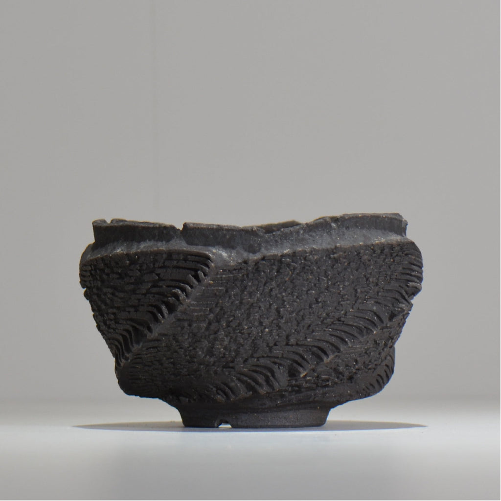 菊地元野 / DANSOU GLOSS ブラック / kg_db47_m /  約φ13.5cm / 植木鉢