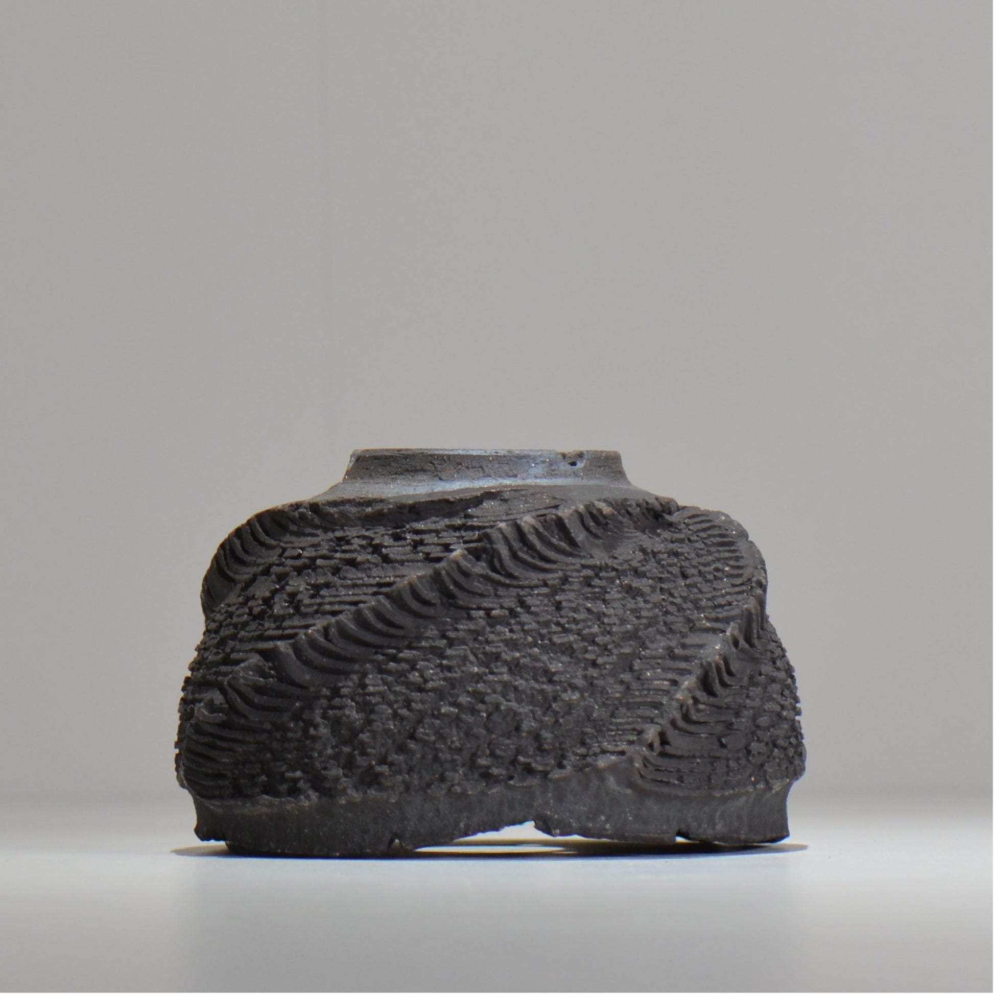 菊地元野 / DANSOU GLOSS ブラック / kg_db47_m /  約φ13.5cm / 植木鉢
