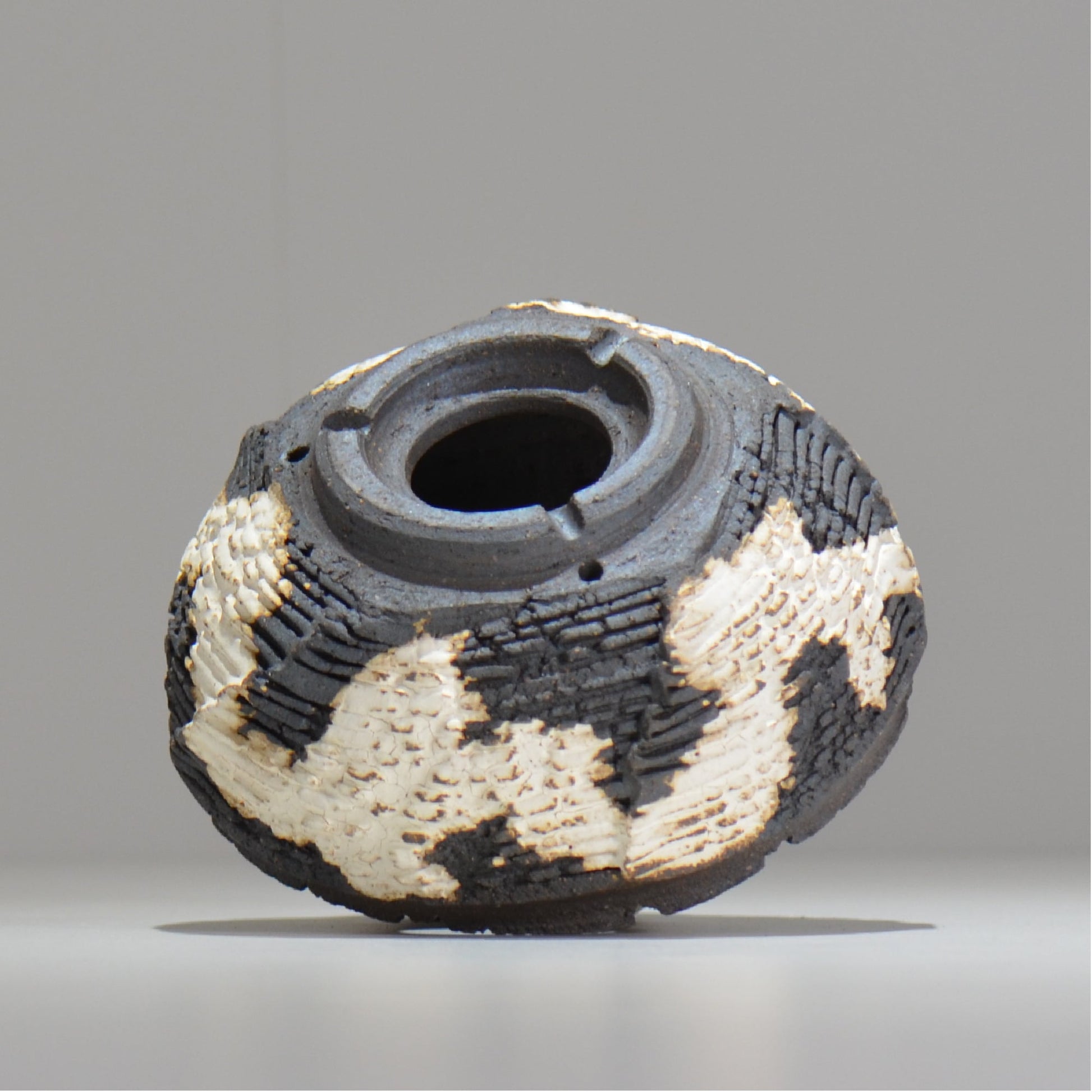 菊地元野 / DANSOU GLOSS ツートン / kg_dt39_m /  約φ13.3cm / 植木鉢