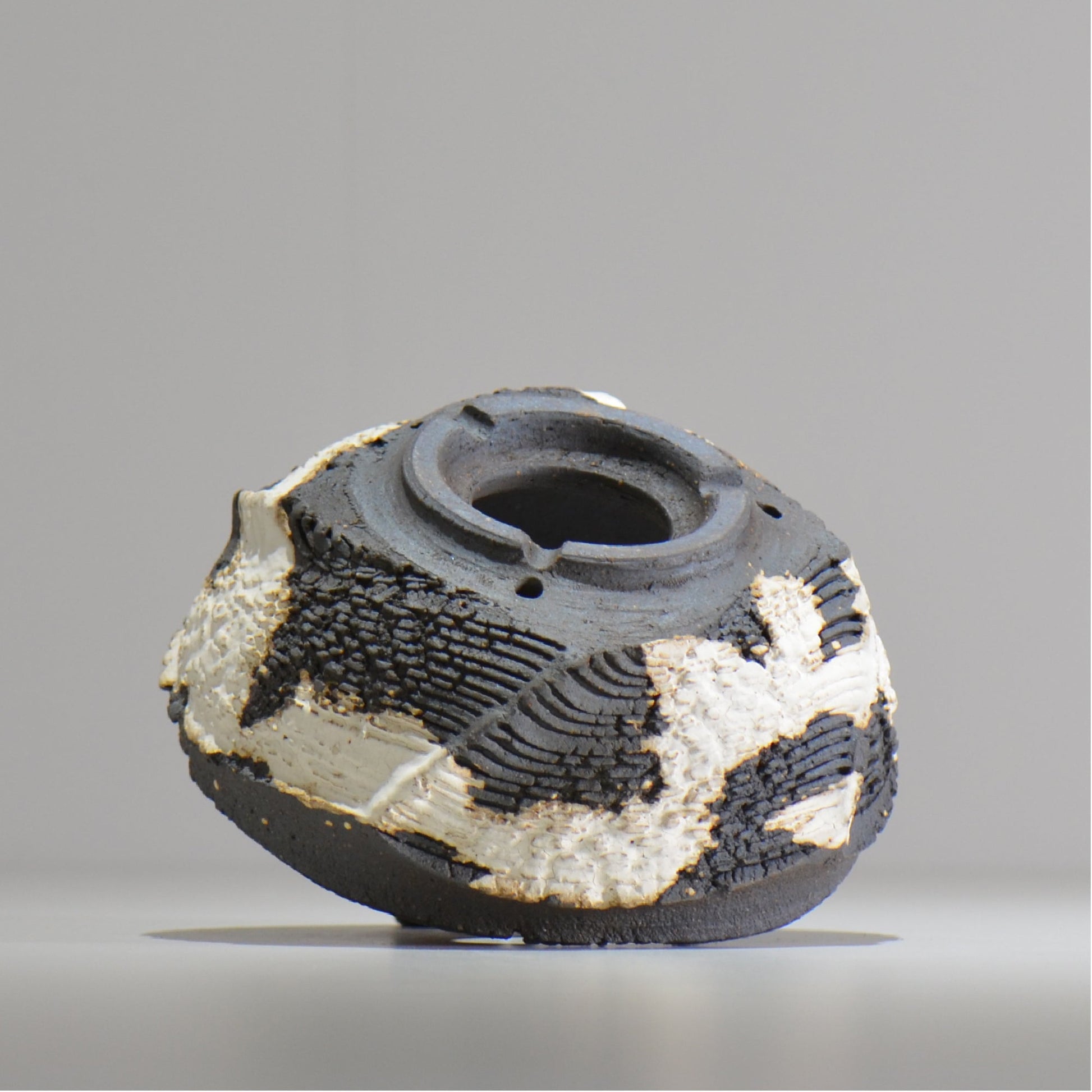 菊地元野 / DANSOU GLOSS ツートン / kg_dt50_m /  約φ14.5cm / 植木鉢