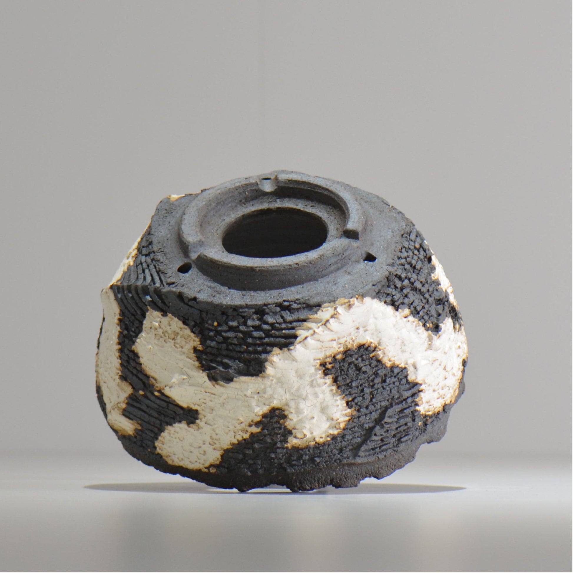 菊地元野 / DANSOU GLOSS ツートン / kg_dt51_m /  約φ14cm / 植木鉢