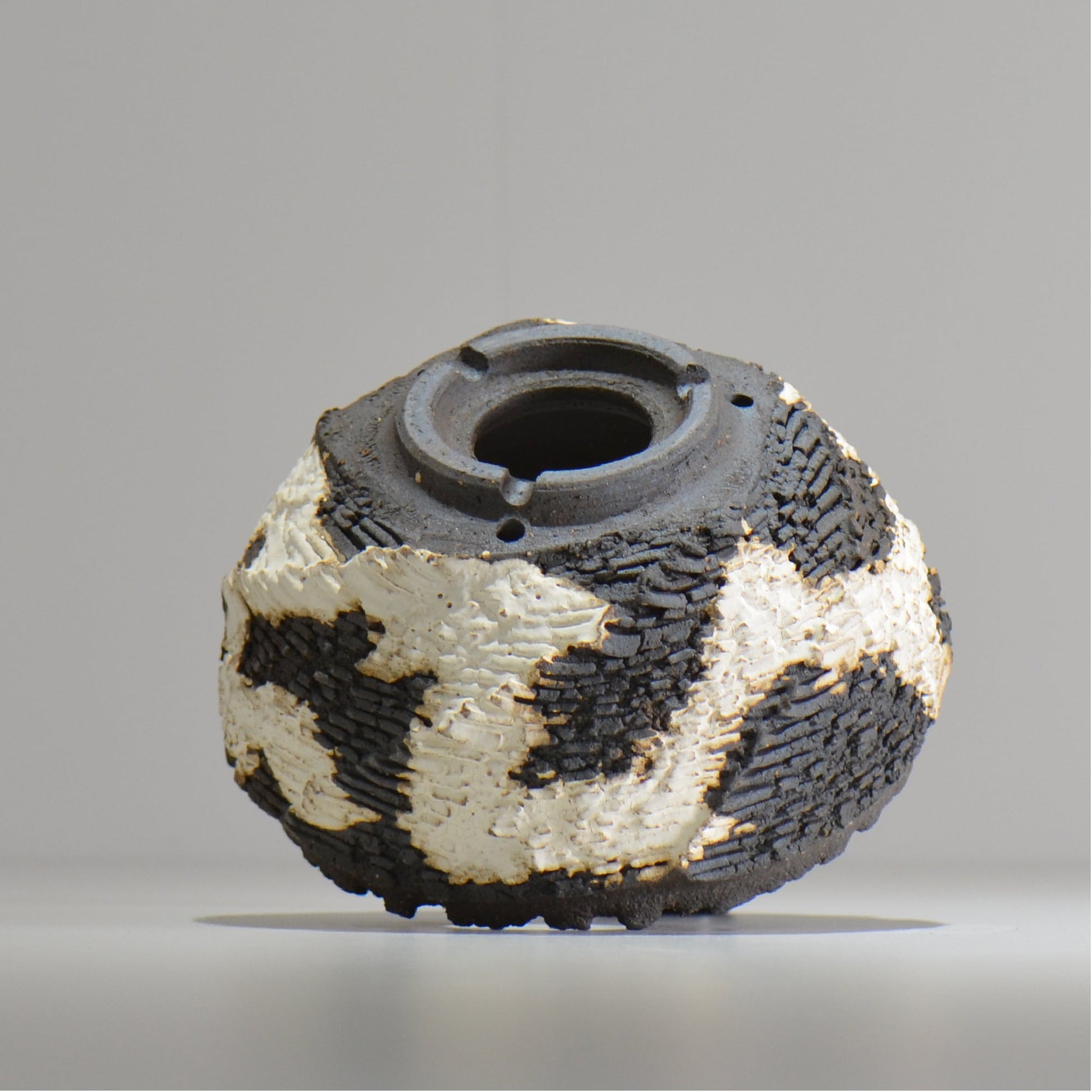 菊地元野 / DANSOU GLOSS ツートン / kg_dt52_m /  約φ14cm / 植木鉢