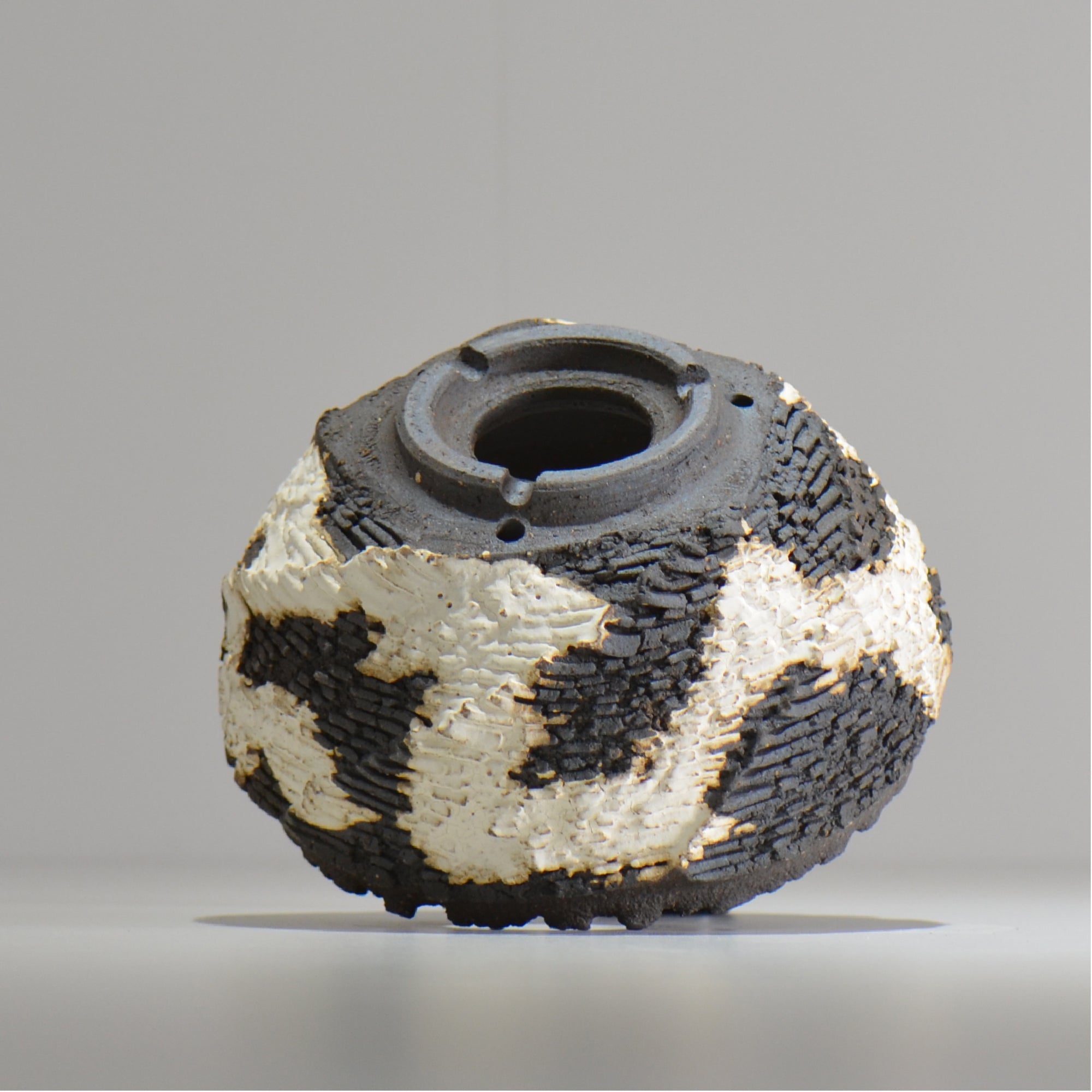 菊地元野 / DANSOU GLOSS ツートン / kg_dt52_m /  約φ14cm / 植木鉢