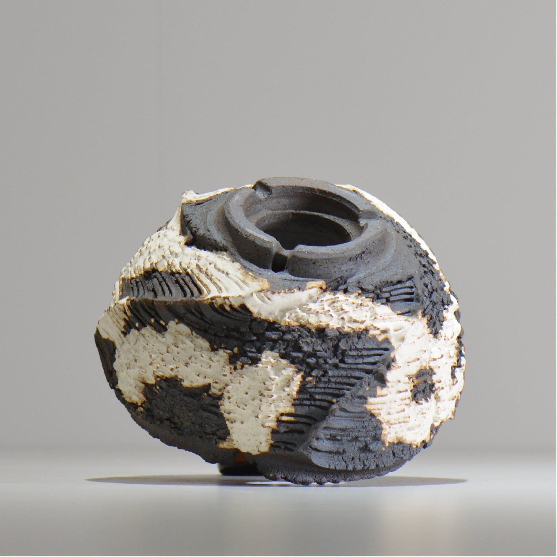 菊地元野 / DANSOU GLOSS ツートン / kg_dt55_m /  約φ14cm / 植木鉢