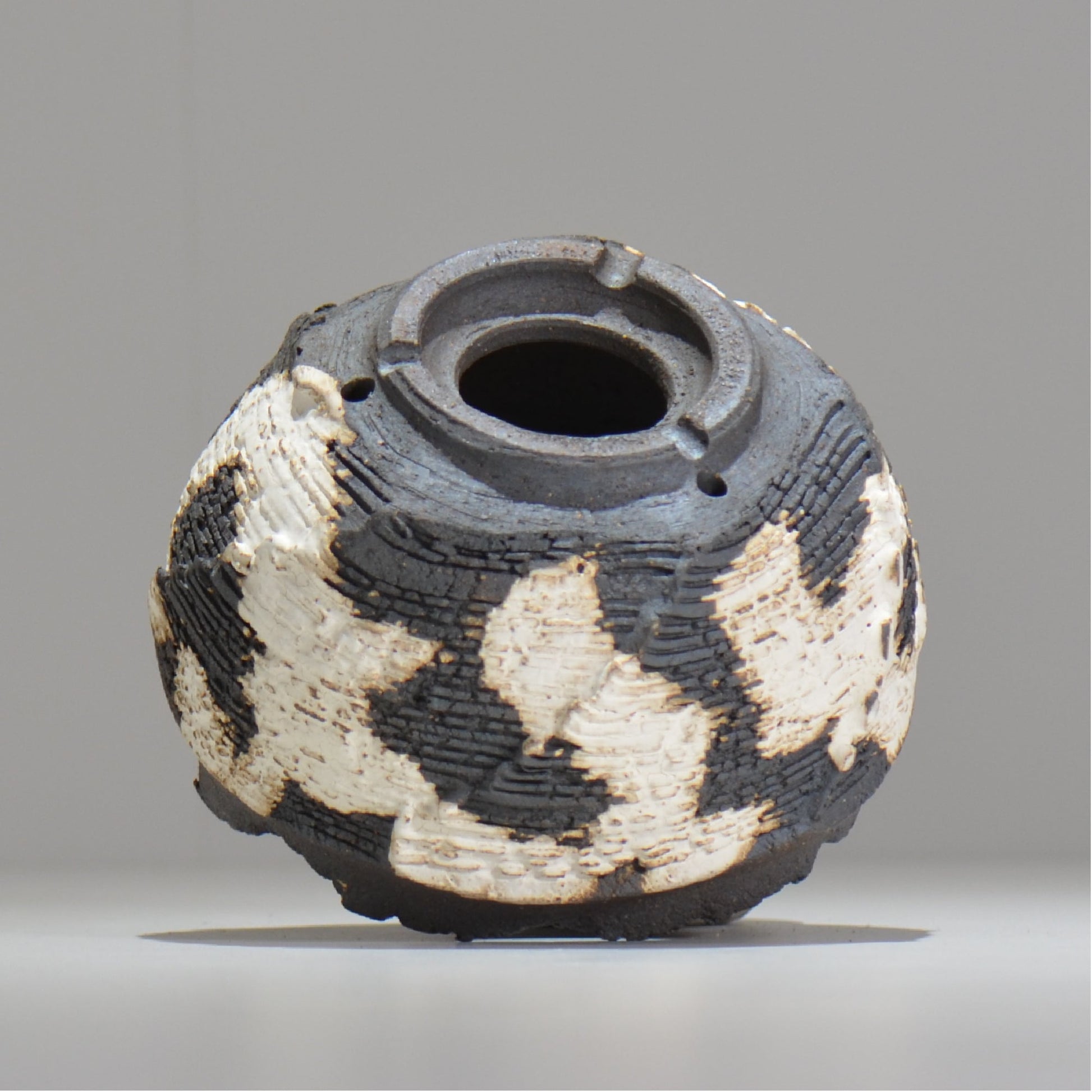 菊地元野 / DANSOU GLOSS ツートン / kg_dt58_m /  約φ13cm / 植木鉢