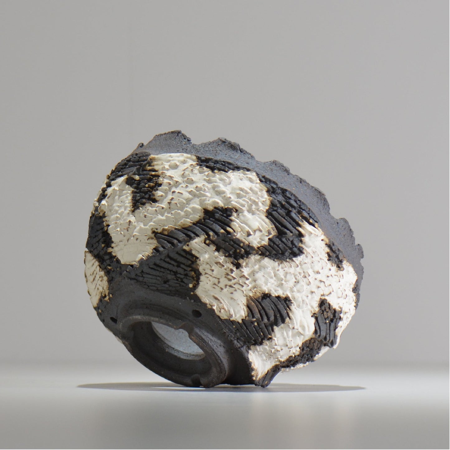 菊地元野 / DANSOU GLOSS ツートン / kg_dt64_l /  約φ15.5cm / 植木鉢