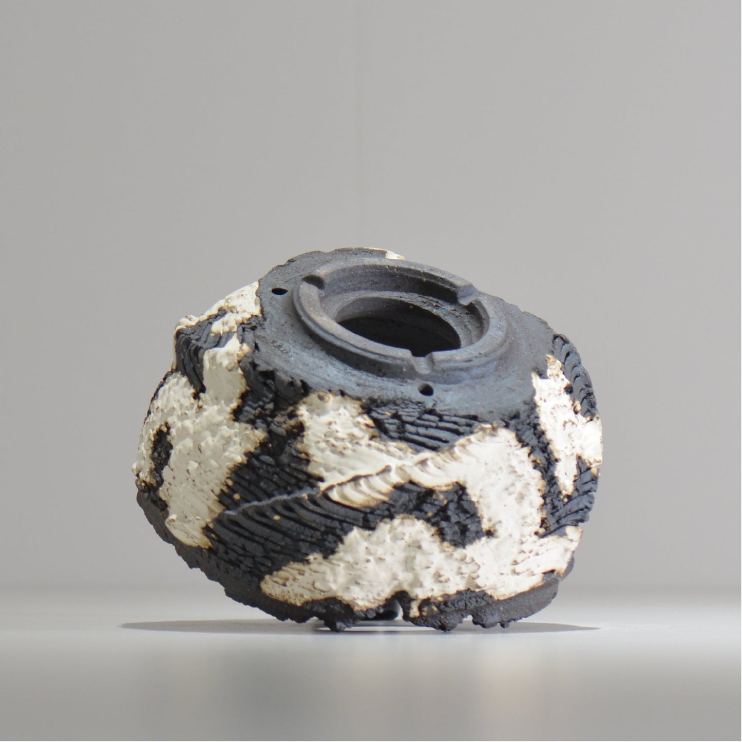 菊地元野 / DANSOU GLOSS ツートン / kg_dt66_m /  約φ15cm / 植木鉢