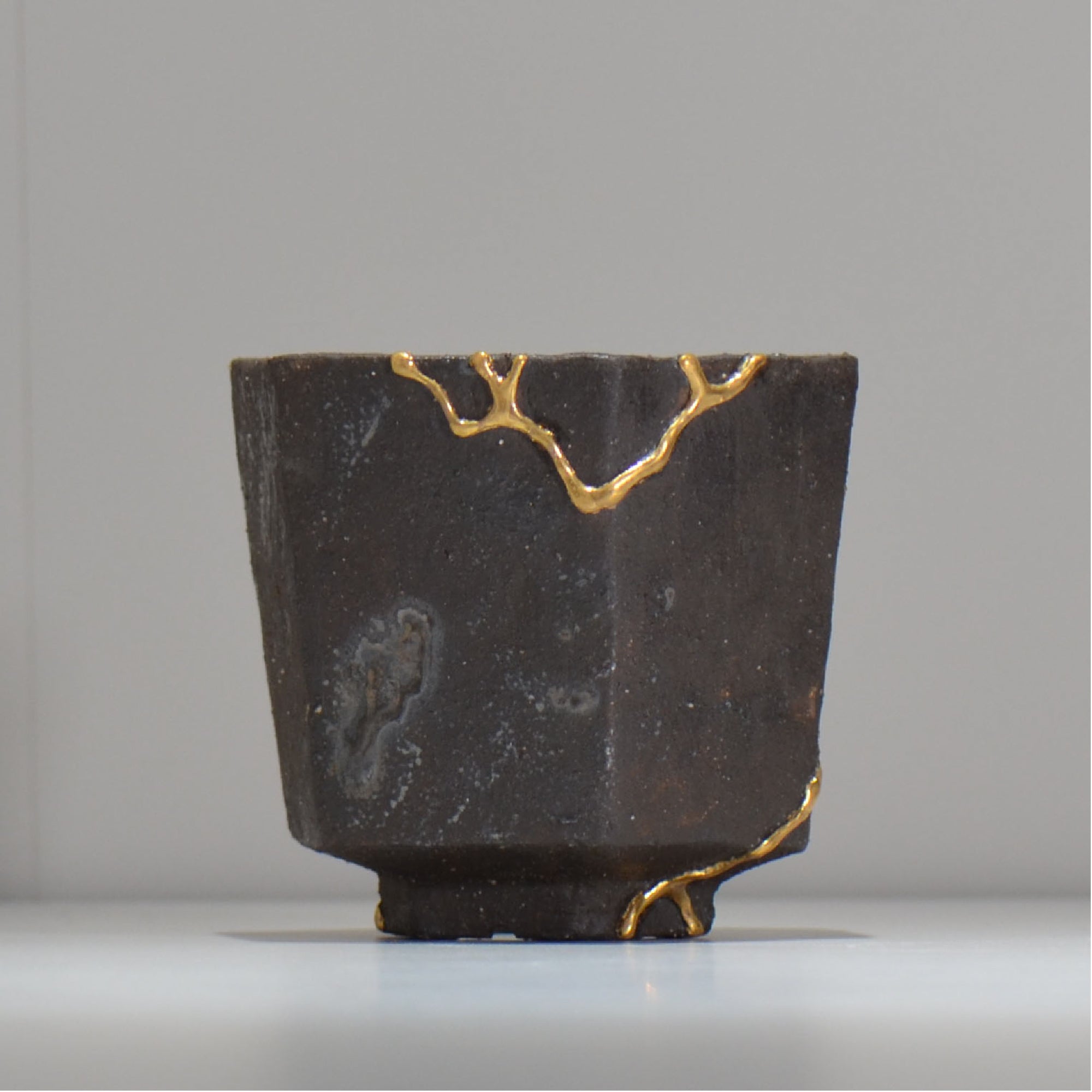 キタマクラ研究所 / Vernacular MAT / kl1_vm03_s/ 約 φ12cm / 植木鉢