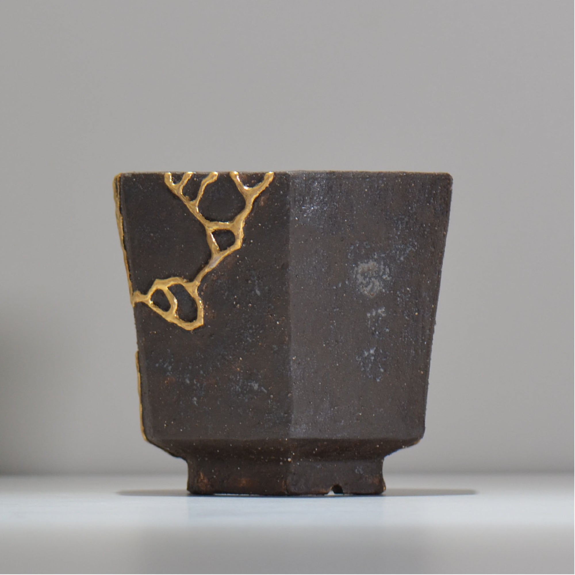 キタマクラ研究所 / Vernacular MAT / kl1_vm05_l / 約 φ15.5cm / 植木鉢