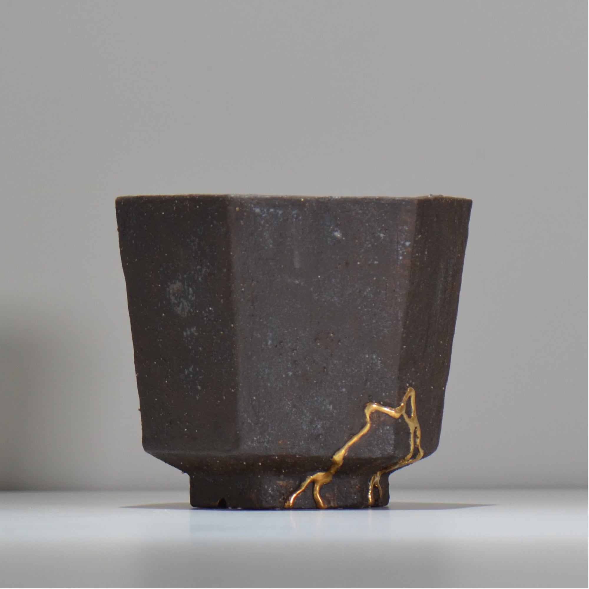 キタマクラ研究所 / Vernacular MAT / kl1_vm05_l / 約 φ15.5cm / 植木鉢