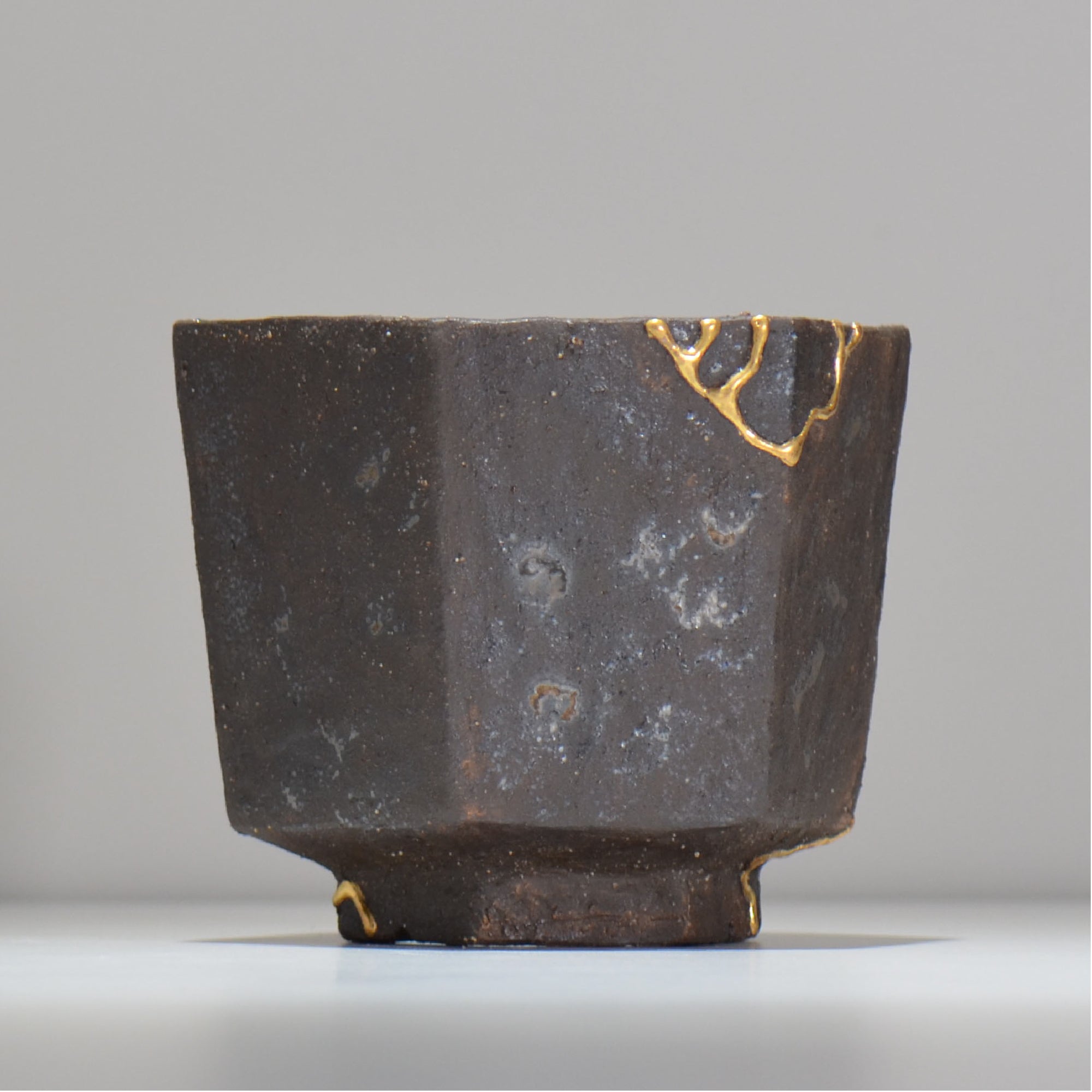 キタマクラ研究所 / Vernacular MAT / kl1_vm06_l / 約 φ15.6cm / 植木鉢