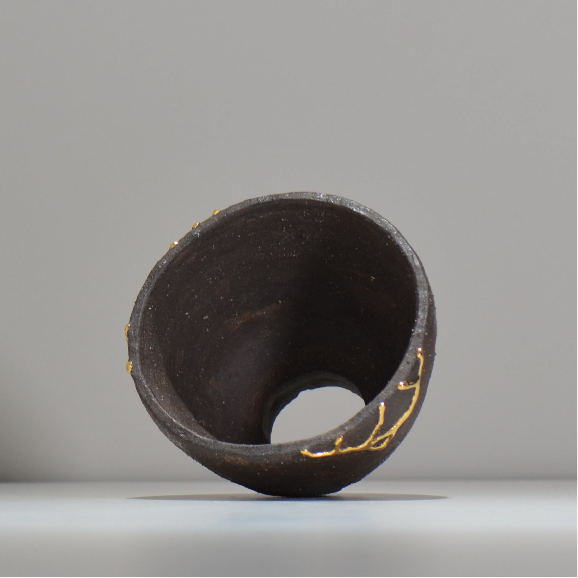 キタマクラ研究所 / Vernacular / kl1_v07_m / 約 φ13.3cm / 植木鉢