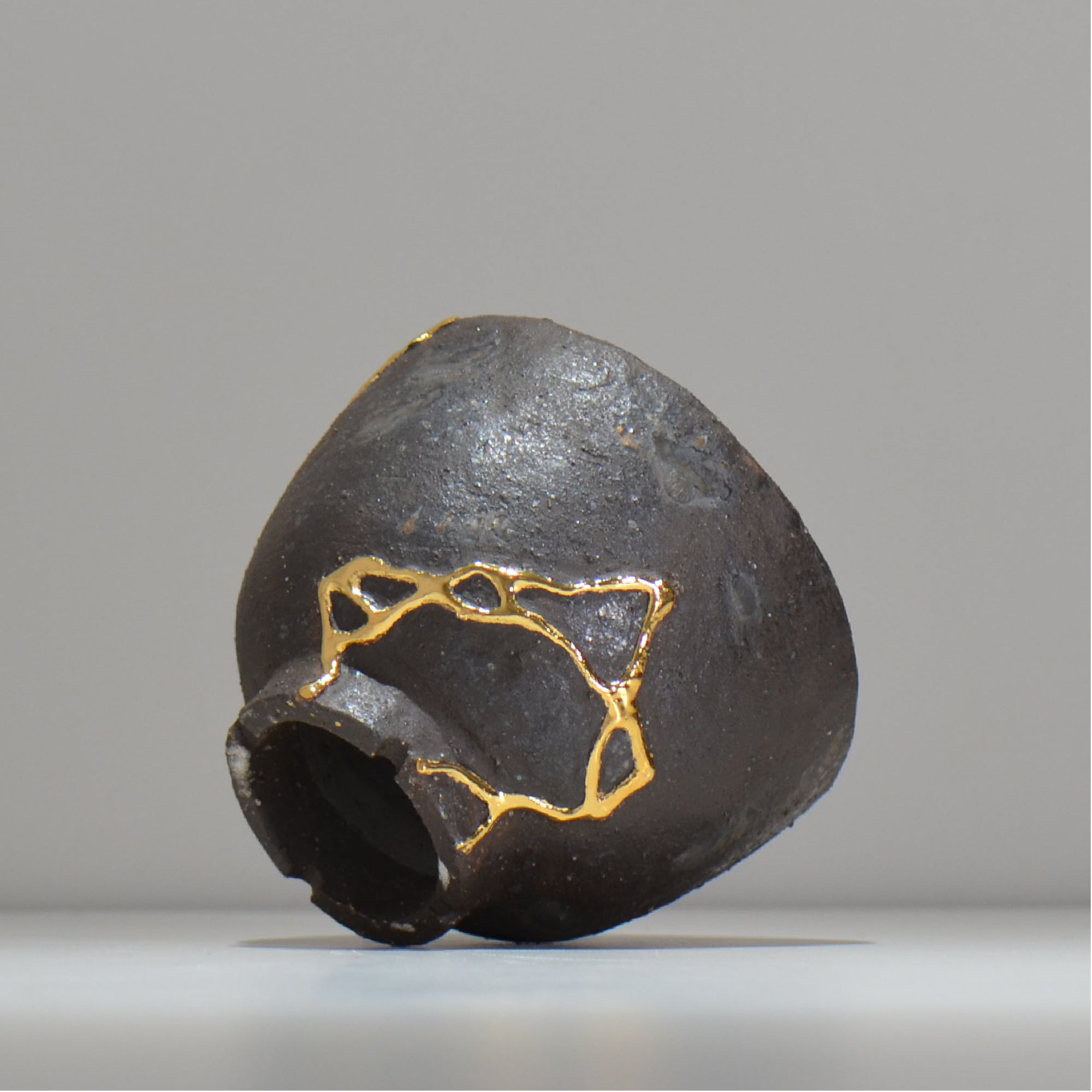 キタマクラ研究所 / Vernacular / kl1_v08_m / 約 φ12.6cm / 植木鉢