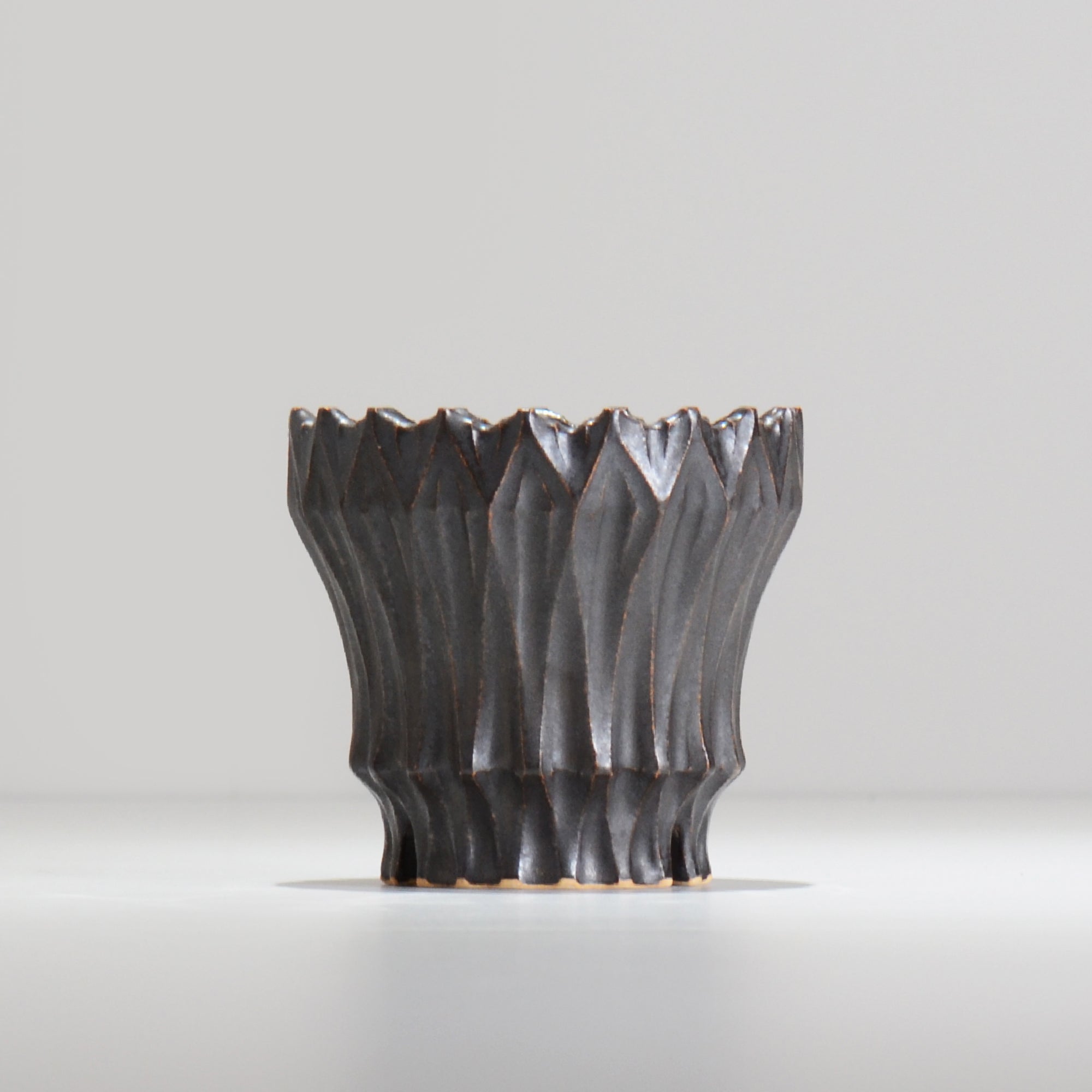 中野 明彦 / KIRIKO_d17 / 約 φ10cm / S / ブラック / 植木鉢