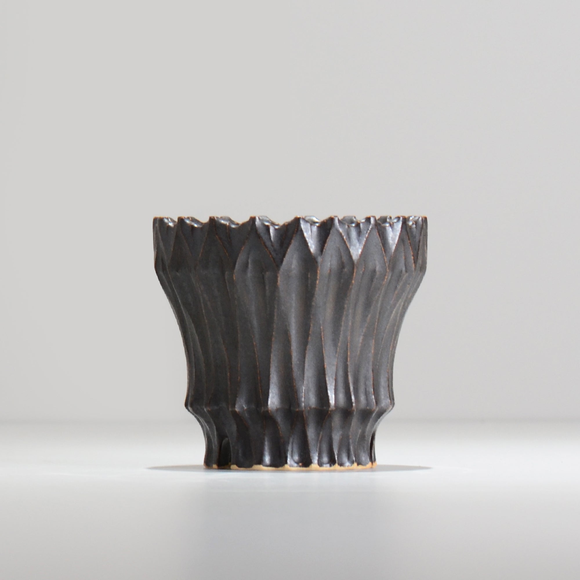 中野 明彦 / KIRIKO_d17 / 約 φ10cm / S / ブラック / 植木鉢