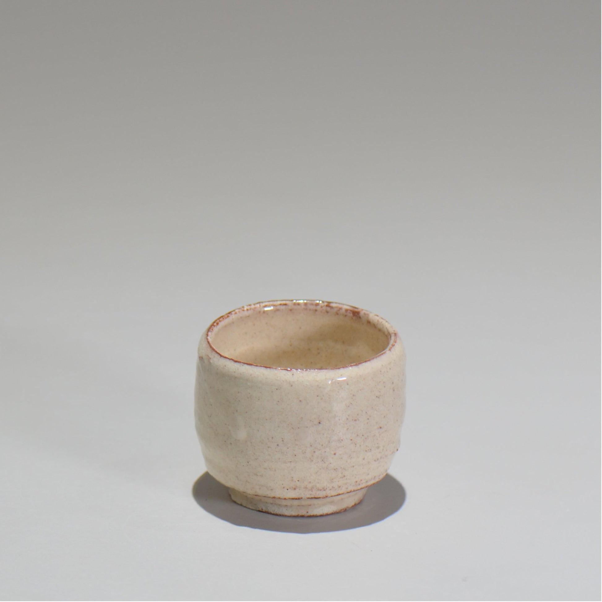 川合 牧人 / 粉引お猪口 / km_04