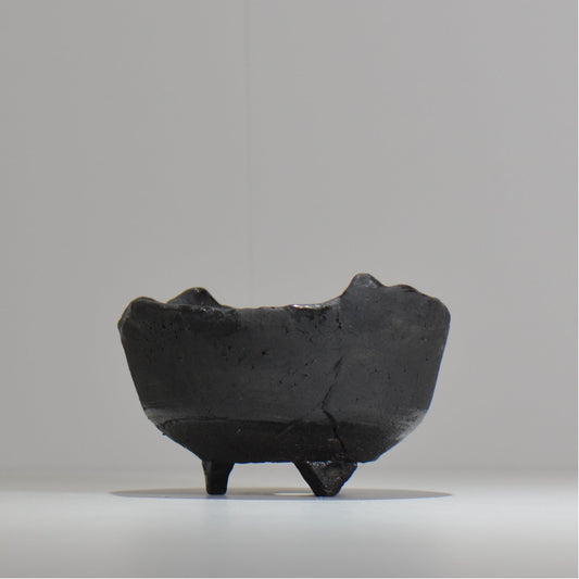 川合牧人 / UROKO POT BLACK / km_urkb01_m / 約φ13cm / 植木鉢
