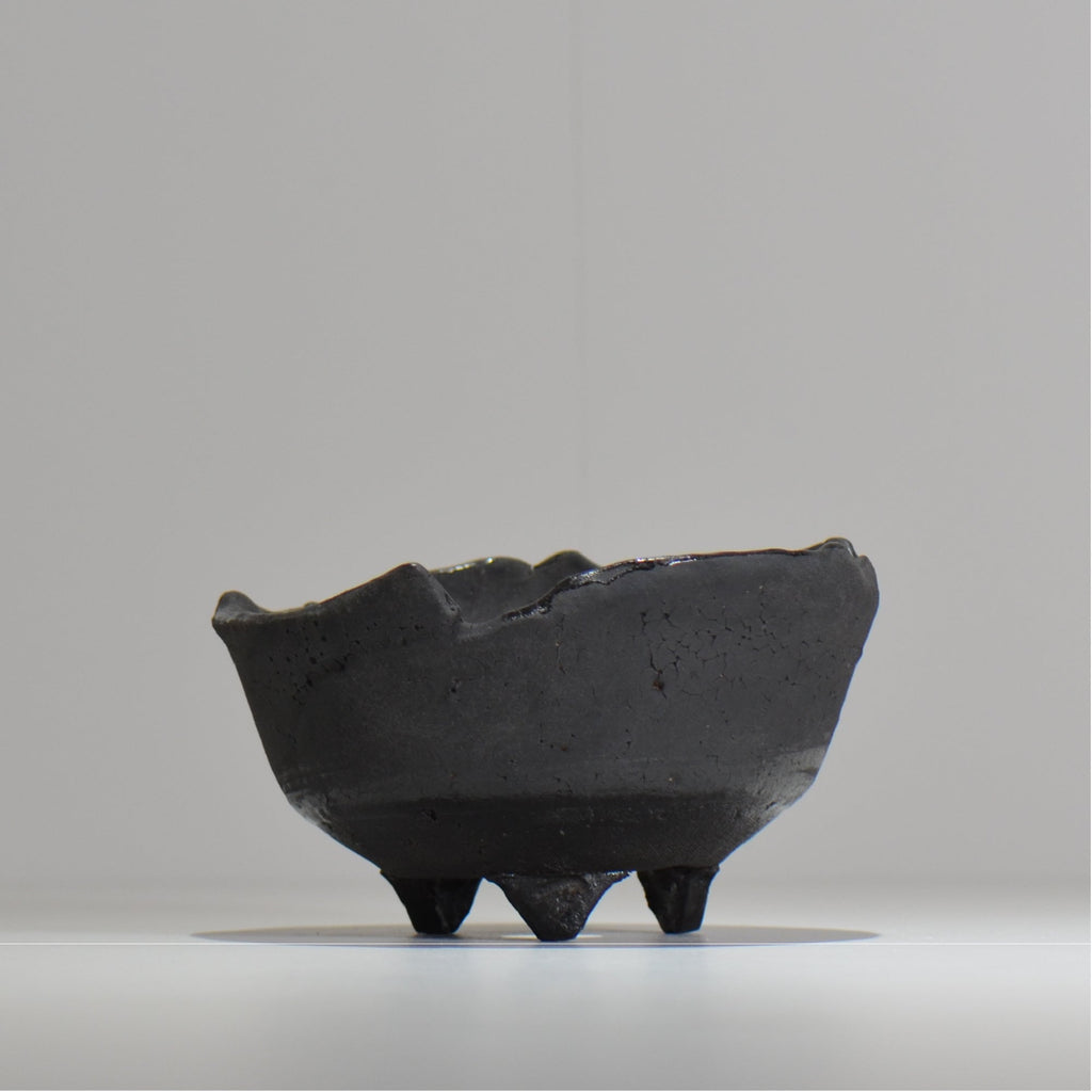 川合牧人 / UROKO POT BLACK / km_urkb02_m / 約φ13.5cm / 植木鉢