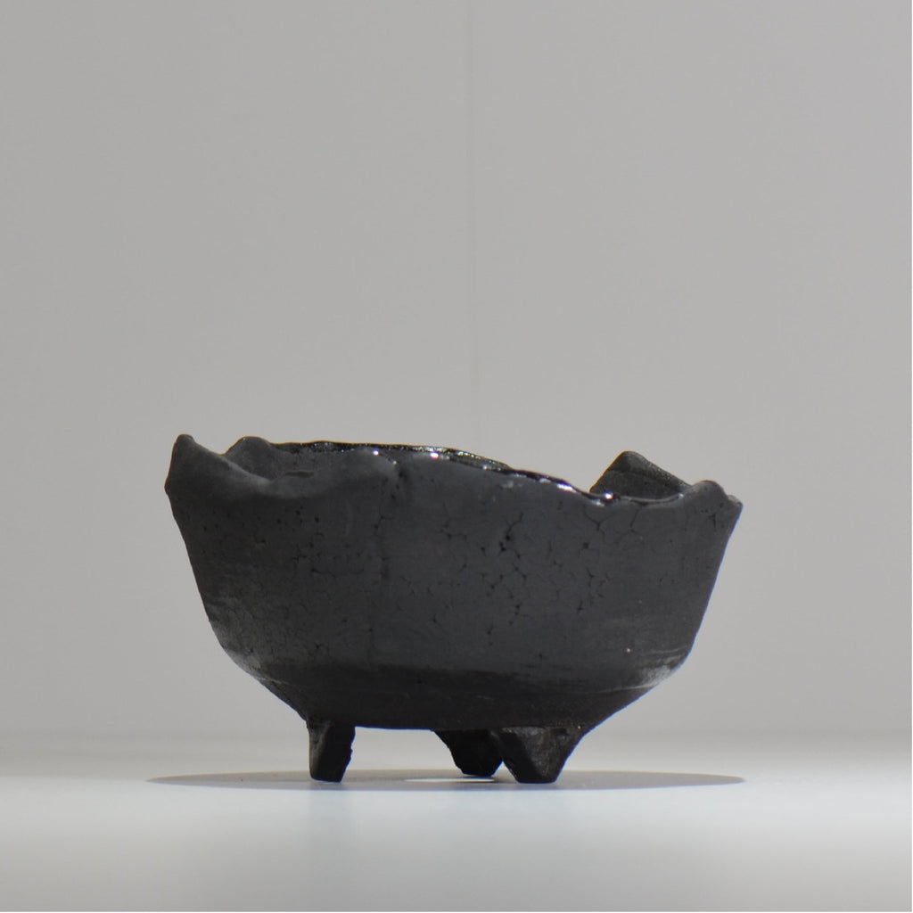 川合牧人 / UROKO POT BLACK / km_urkb02_m / 約φ13.5cm / 植木鉢