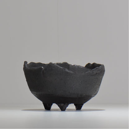 川合牧人 / UROKO POT BLACK / km_urkb03_m / 約φ14cm / 植木鉢