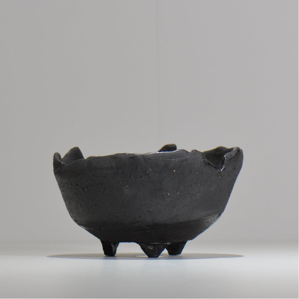 川合牧人 / UROKO POT BLACK / km_urkb03_m / 約φ14cm / 植木鉢