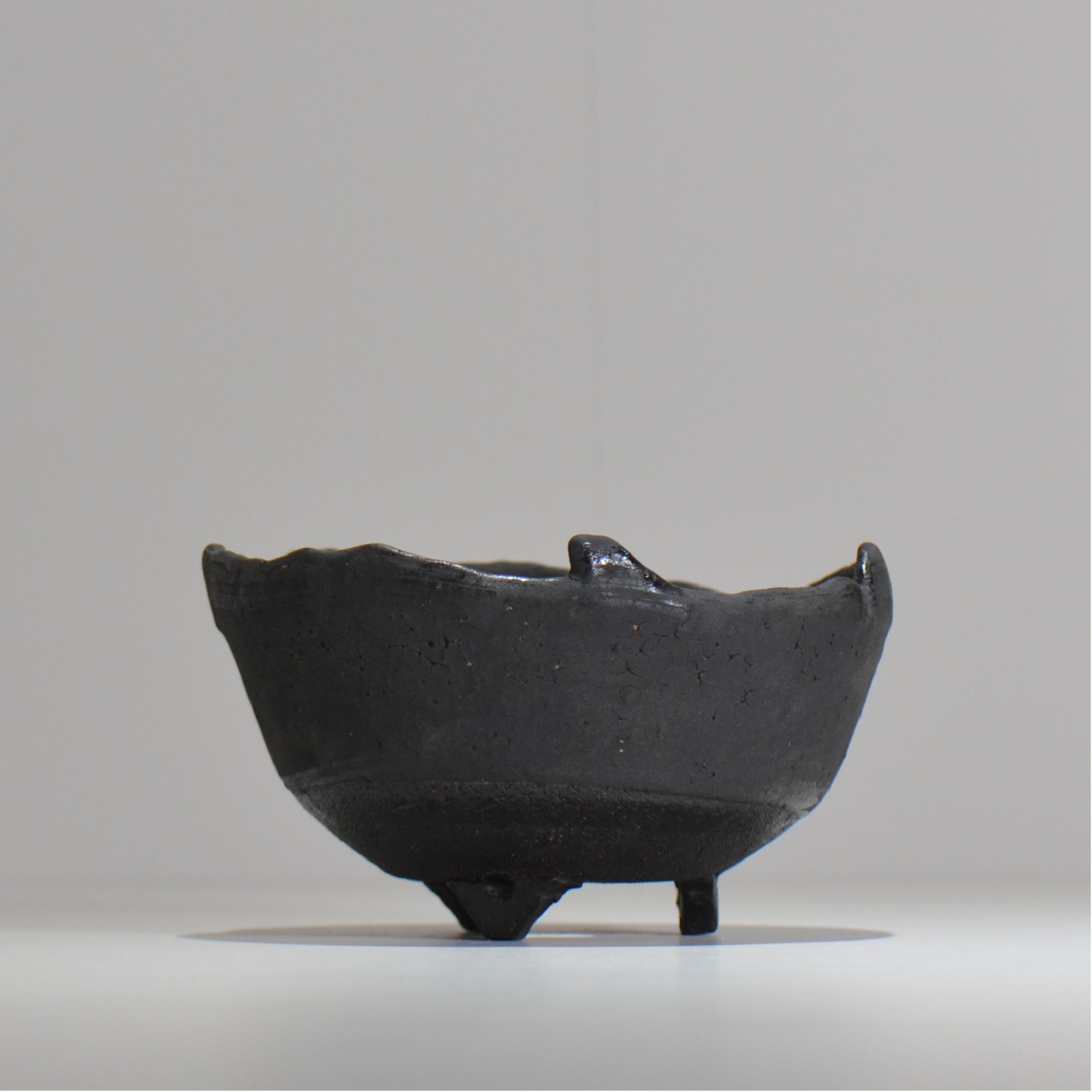 川合牧人 / UROKO POT BLACK / km_urkb03_m / 約φ14cm / 植木鉢