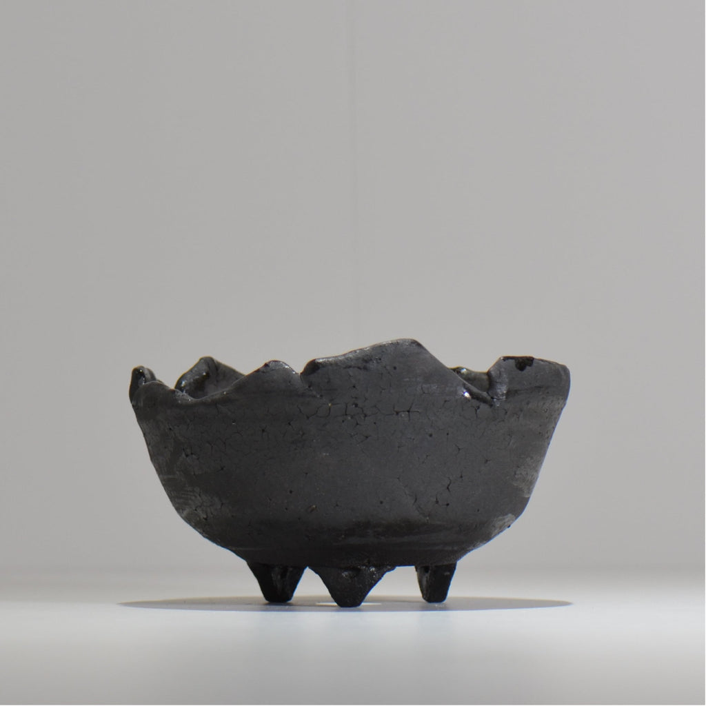川合牧人 / UROKO POT BLACK / km_urkb04_m / 約φ14cm / 植木鉢
