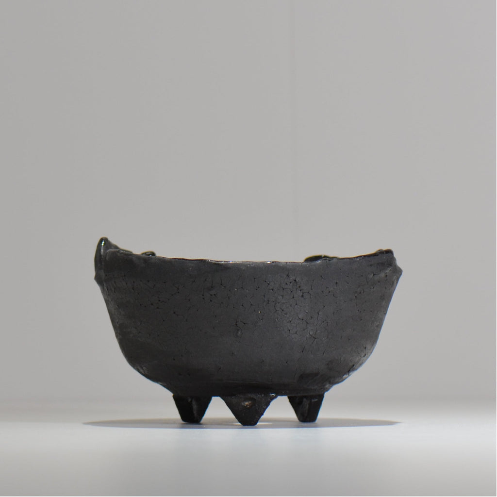 川合牧人 / UROKO POT BLACK / km_urkb04_m / 約φ14cm / 植木鉢