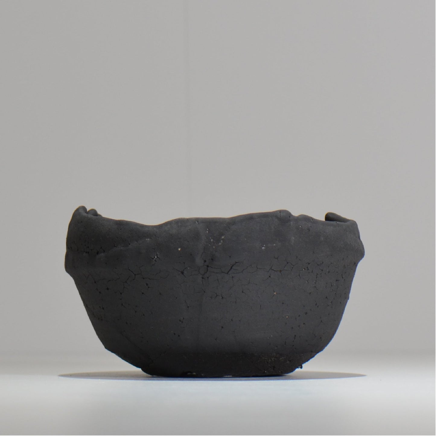 川合牧人 / UROKO POT BLACK / km_urkb06_m / 約φ14cm / 植木鉢