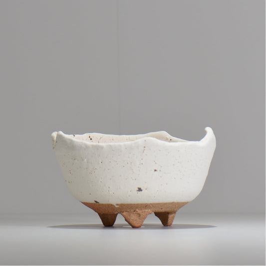 川合牧人 / UROKO POT WHITE/ km_urkw01_m / 約φ13.5cm / 植木鉢