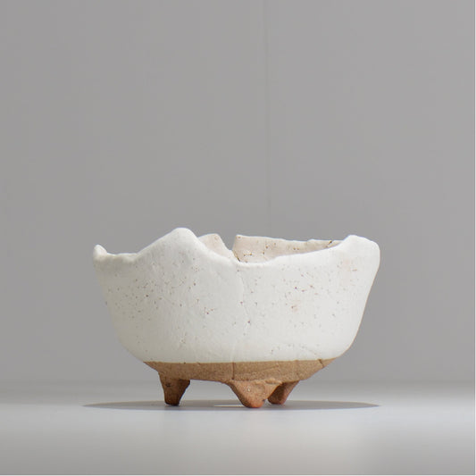 川合牧人 / UROKO POT WHITE/ km_urkw01_m / 約φ13.5cm / 植木鉢