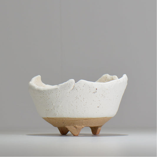 川合牧人 / UROKO POT WHITE/ km_urkw04_m / 約φ14cm / 植木鉢