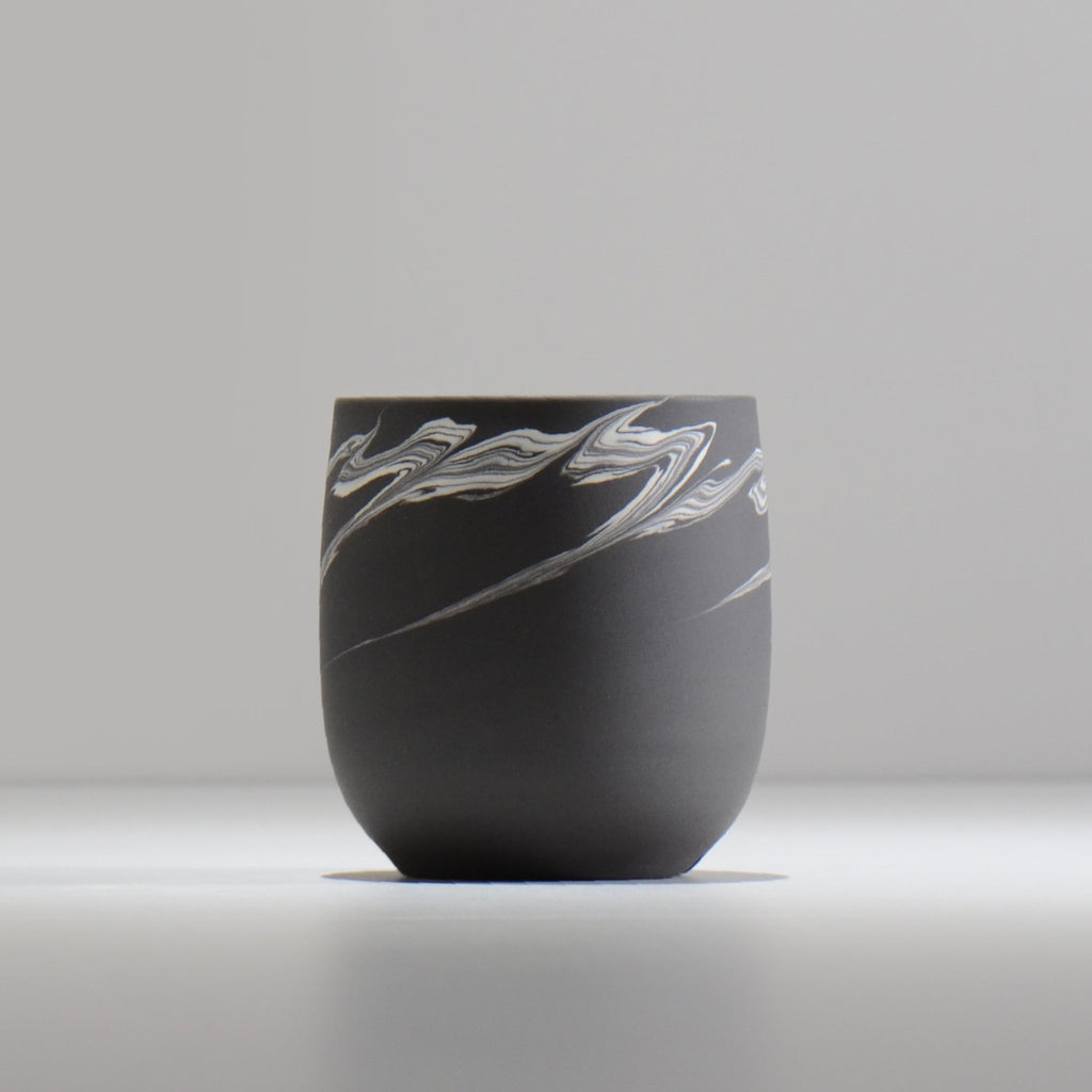山本真郎 / 黒仙-kokusen014 / S / 約φ8cm / 植木鉢