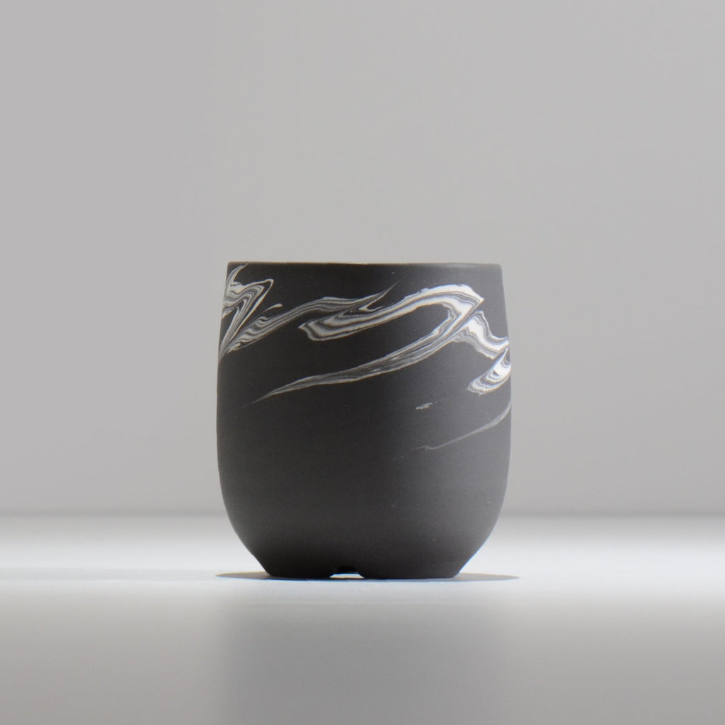 山本真郎 / 黒仙-kokusen014 / S / 約φ8cm / 植木鉢