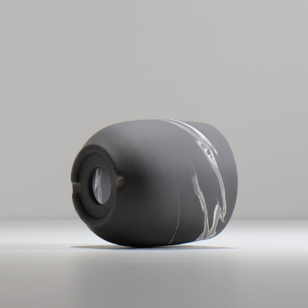 山本真郎 / 黒仙-kokusen014 / S / 約φ8cm / 植木鉢